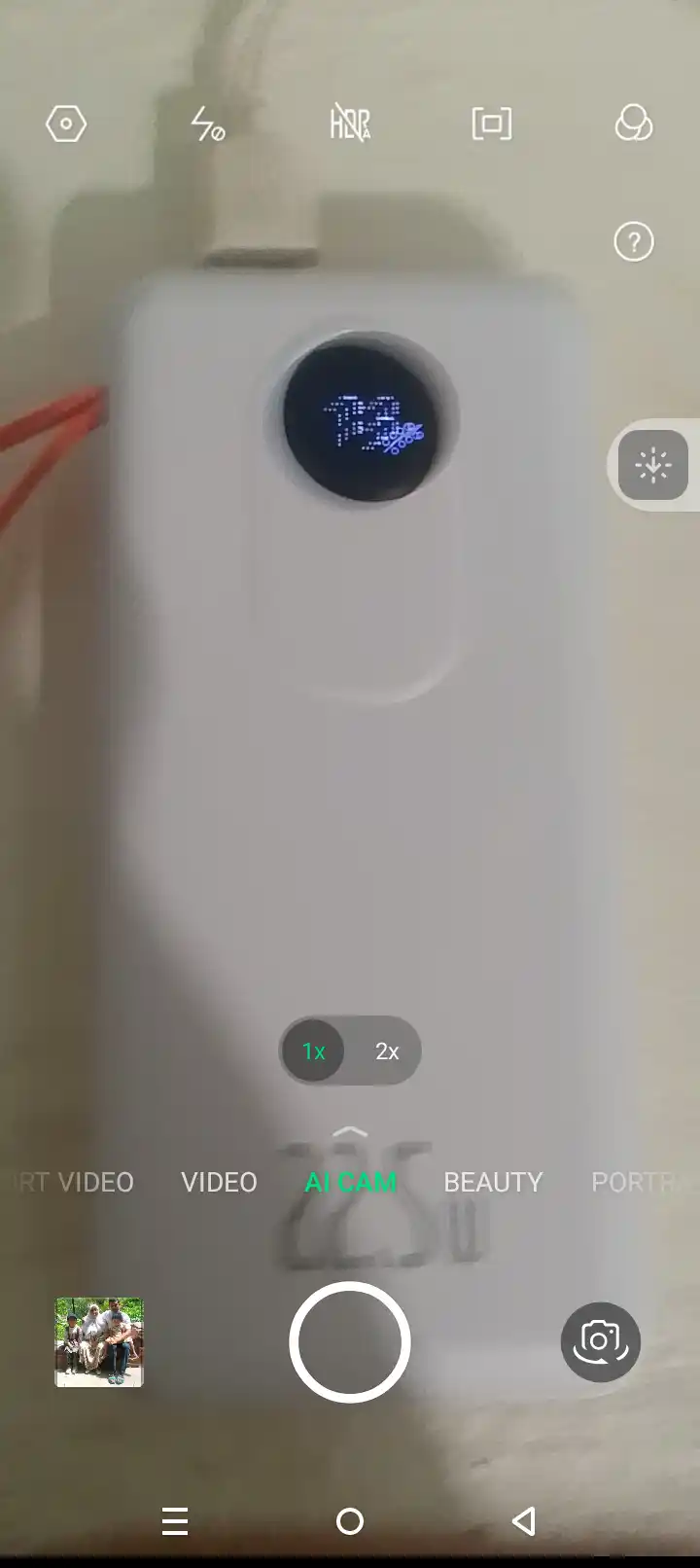 Power Bank 20000 mAh 22.5W с ремешком, встроенными кабелями, фонариком и быстрой зарядкой