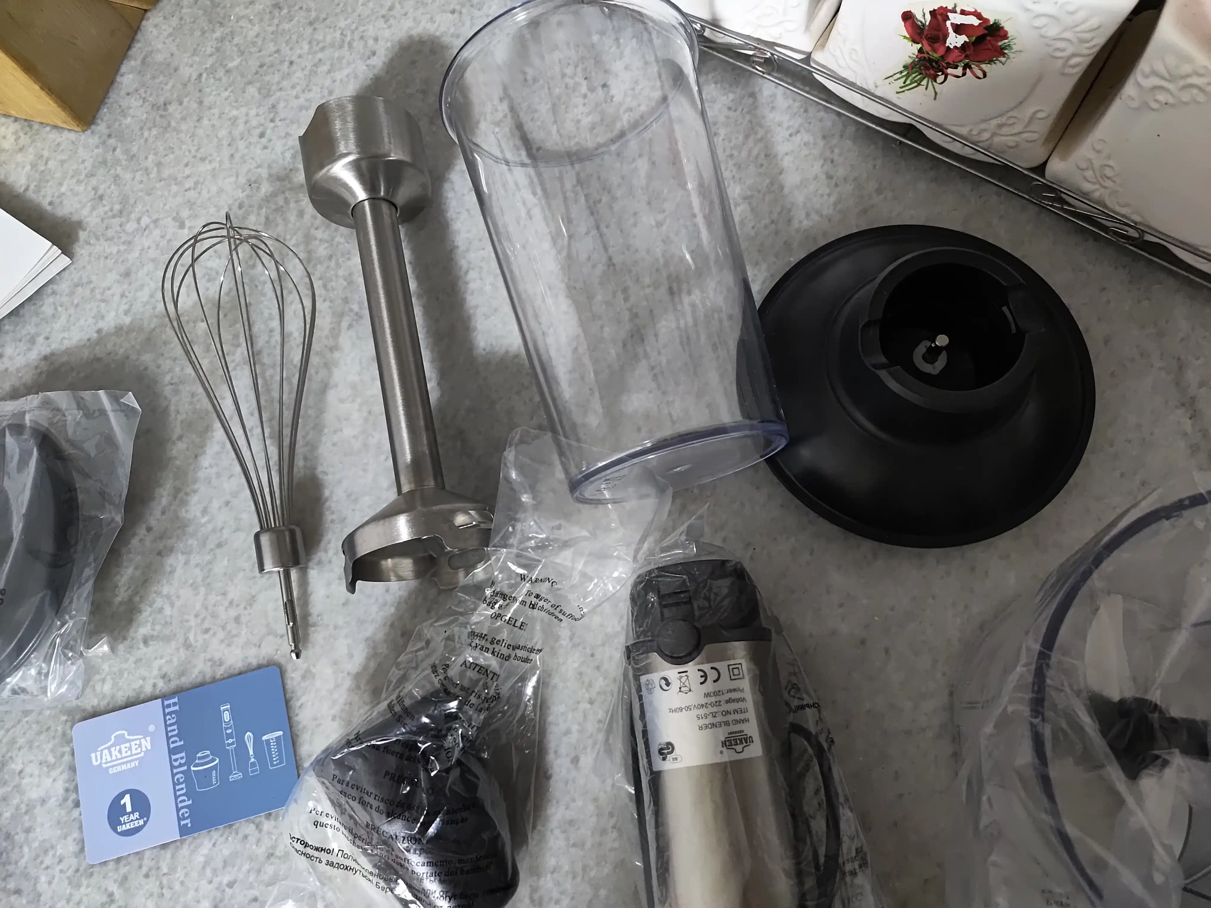 Blender BQ HB1234SS 3 tasi 1 da, 1500 Vt, Turbo rejim, mikser, maydalagich