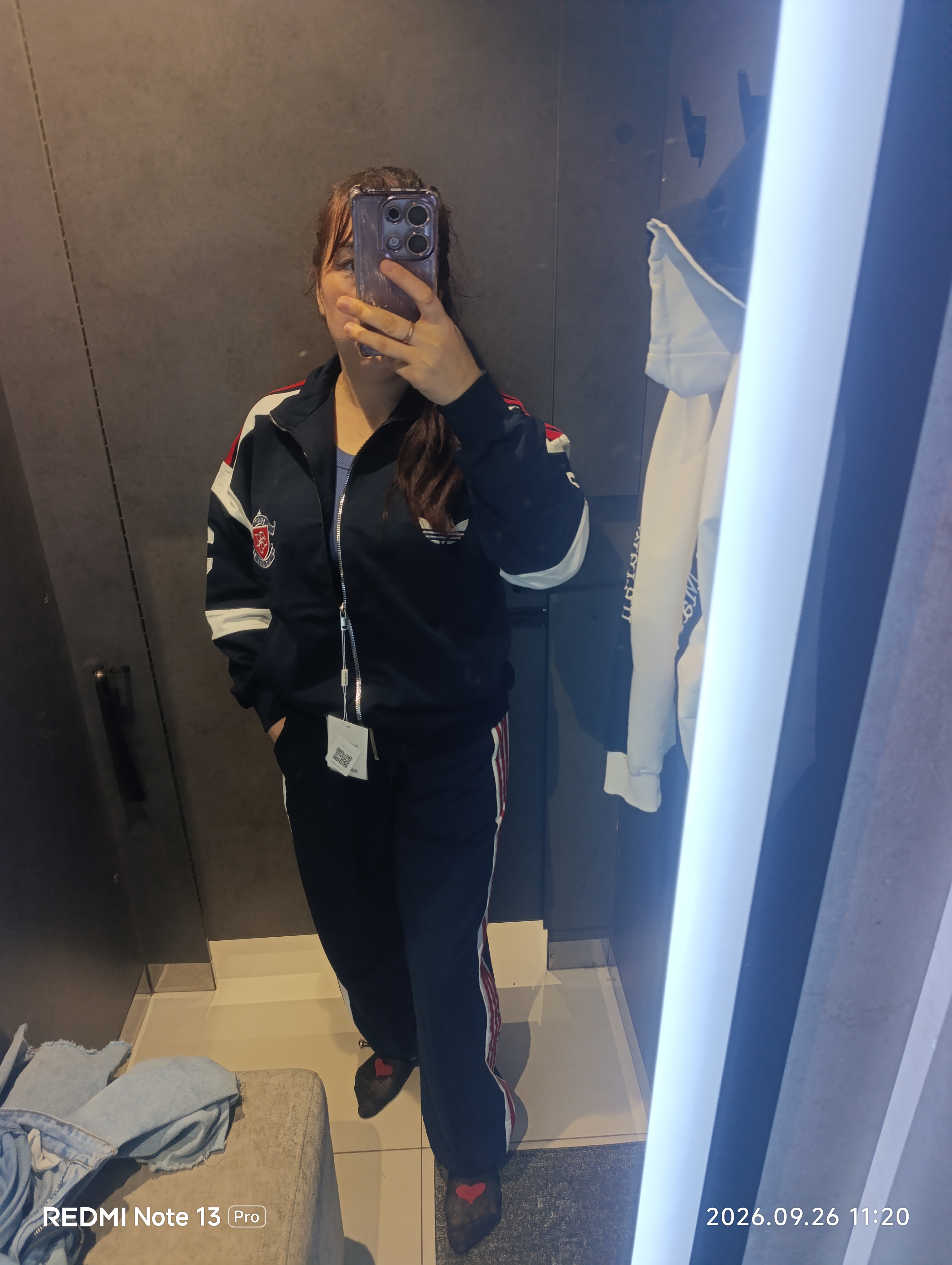 Ayollar uchun sport kostyumi dvoyka, oversize olimpiyka va keng shim, 2 ip XB trikotaj