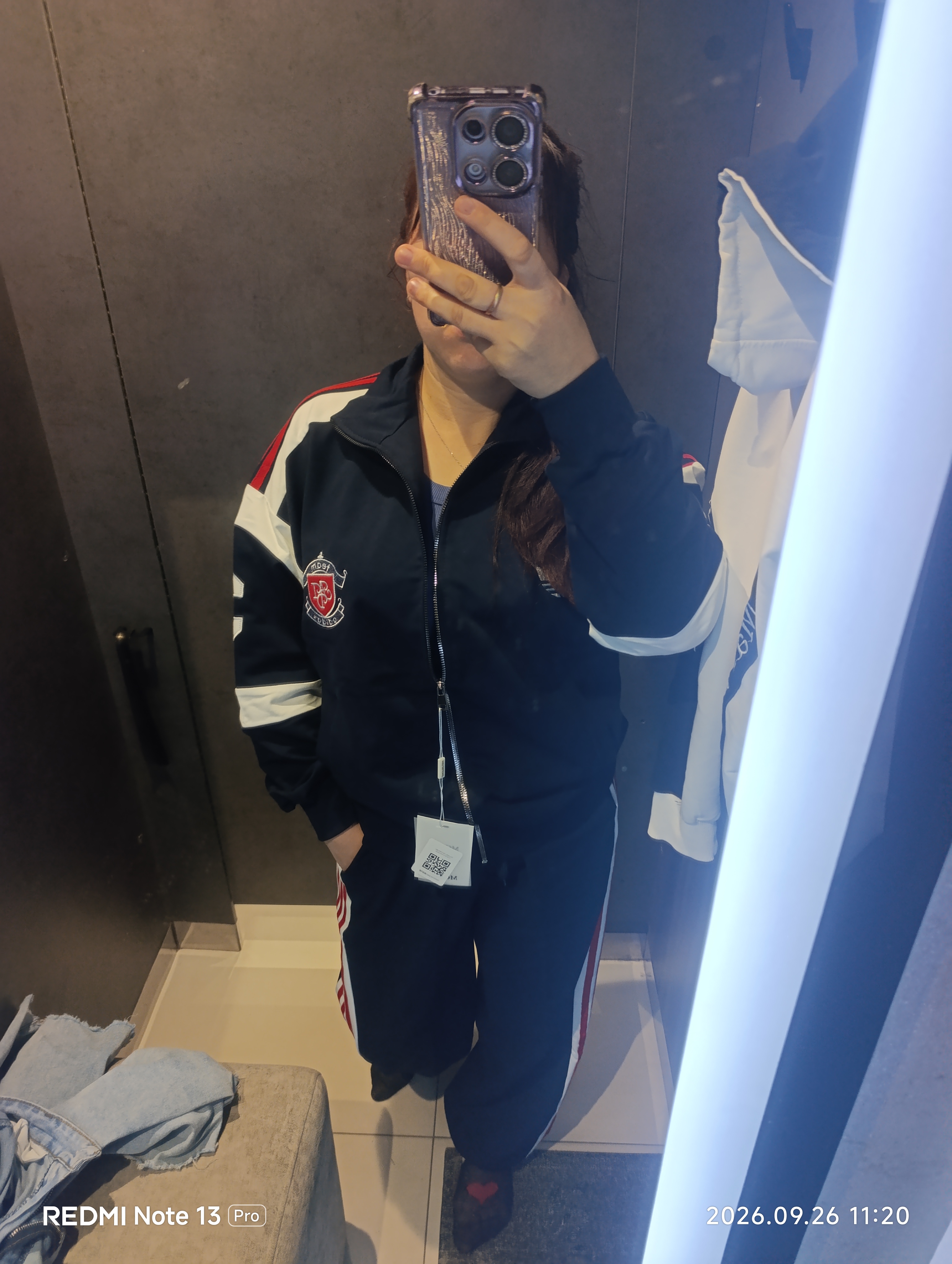 Ayollar uchun sport kostyumi dvoyka, oversize olimpiyka va keng shim, 2 ip XB trikotaj