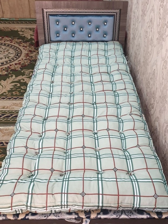 Yumshoq matras, yig‘iladigan, ko‘chma