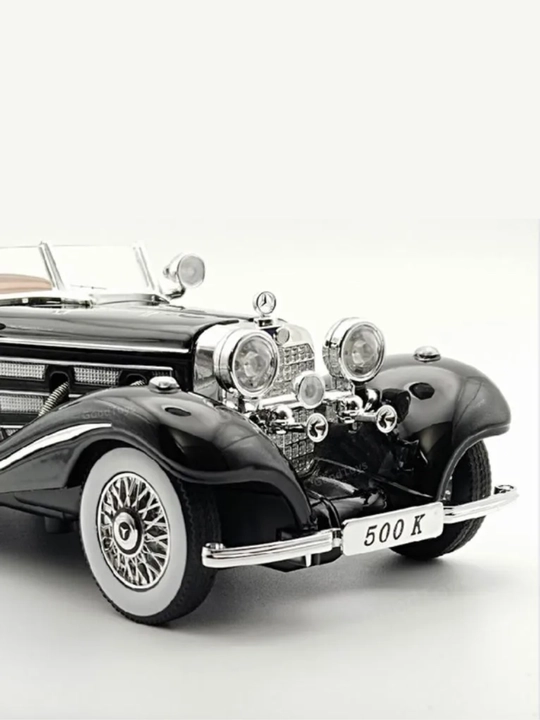 Mercedes-Benz 500K kolleksion inertsiya mashinasi, ochiladigan eshiklar bilan