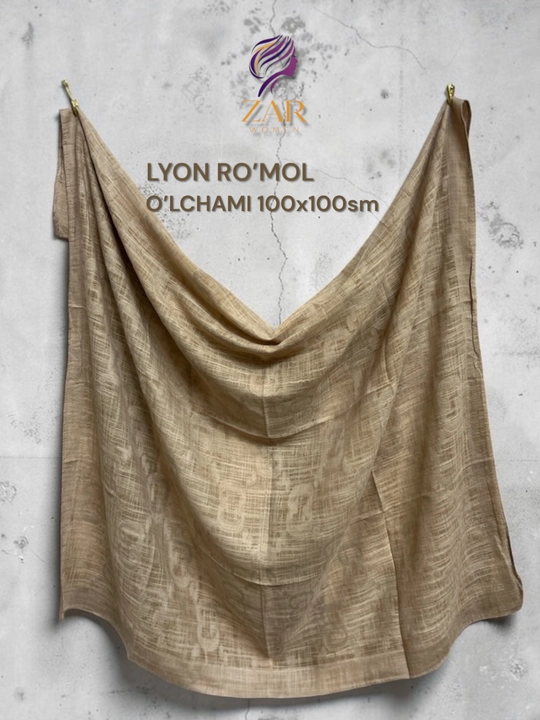 Ayollar uchun lyon matoli ro'mollar. O'lchami 100x100 sm - 