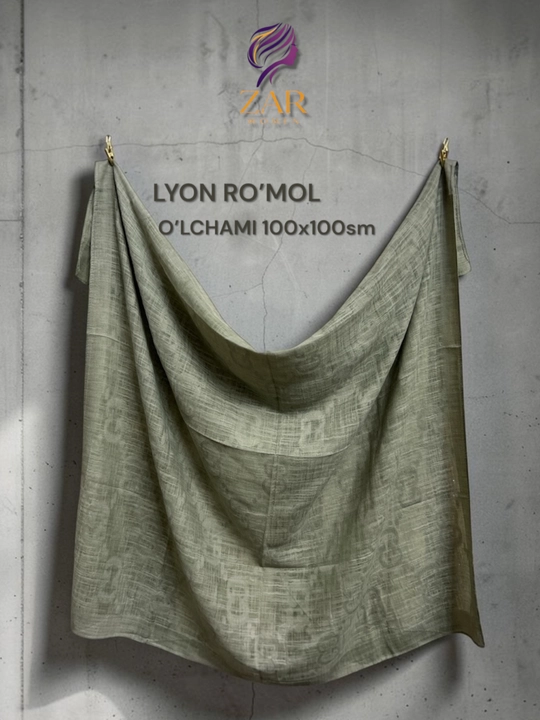 Ayollar uchun lyon matoli ro'mollar. O'lchami 100x100 sm - 