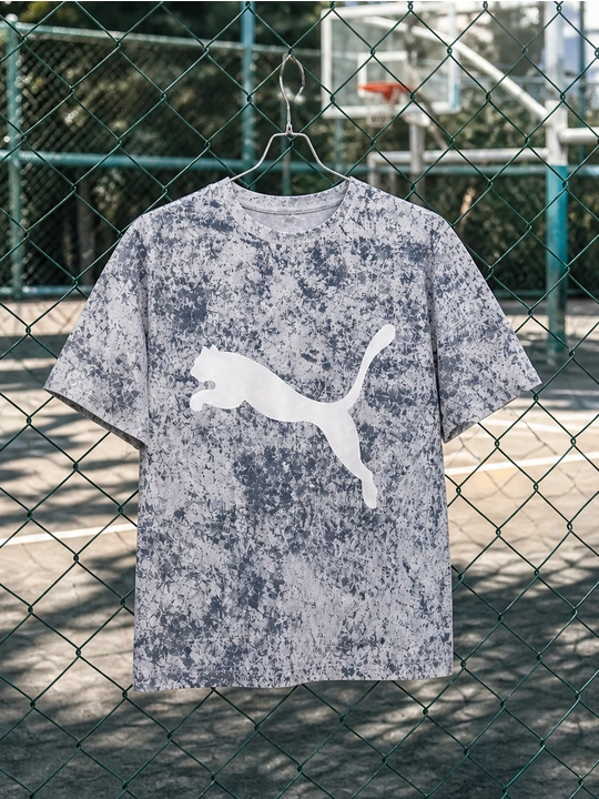 Erkaklar uchun sakrayotgan puma printli paxta oversayz futbolka, qisqa yengli