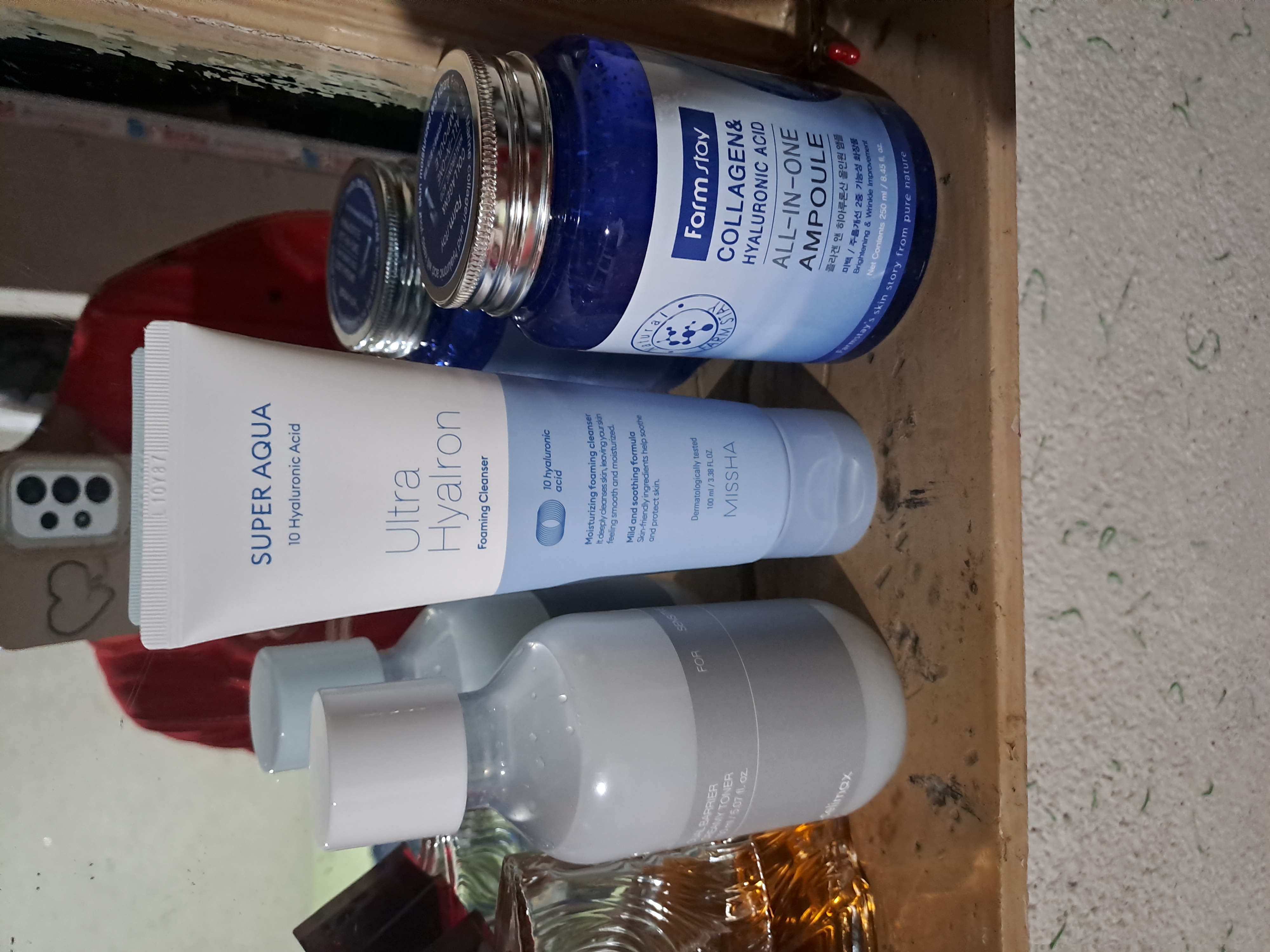 Gialuon kislotrasi bilan namlantiruvchi tozalovchi ko‘pik 100 ml