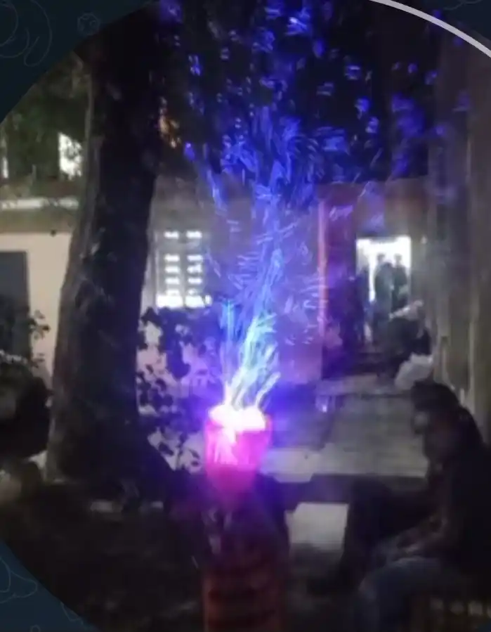 Автоматическая машина для мыльных пузырей, генератор, для детей  BUBBLE GUN