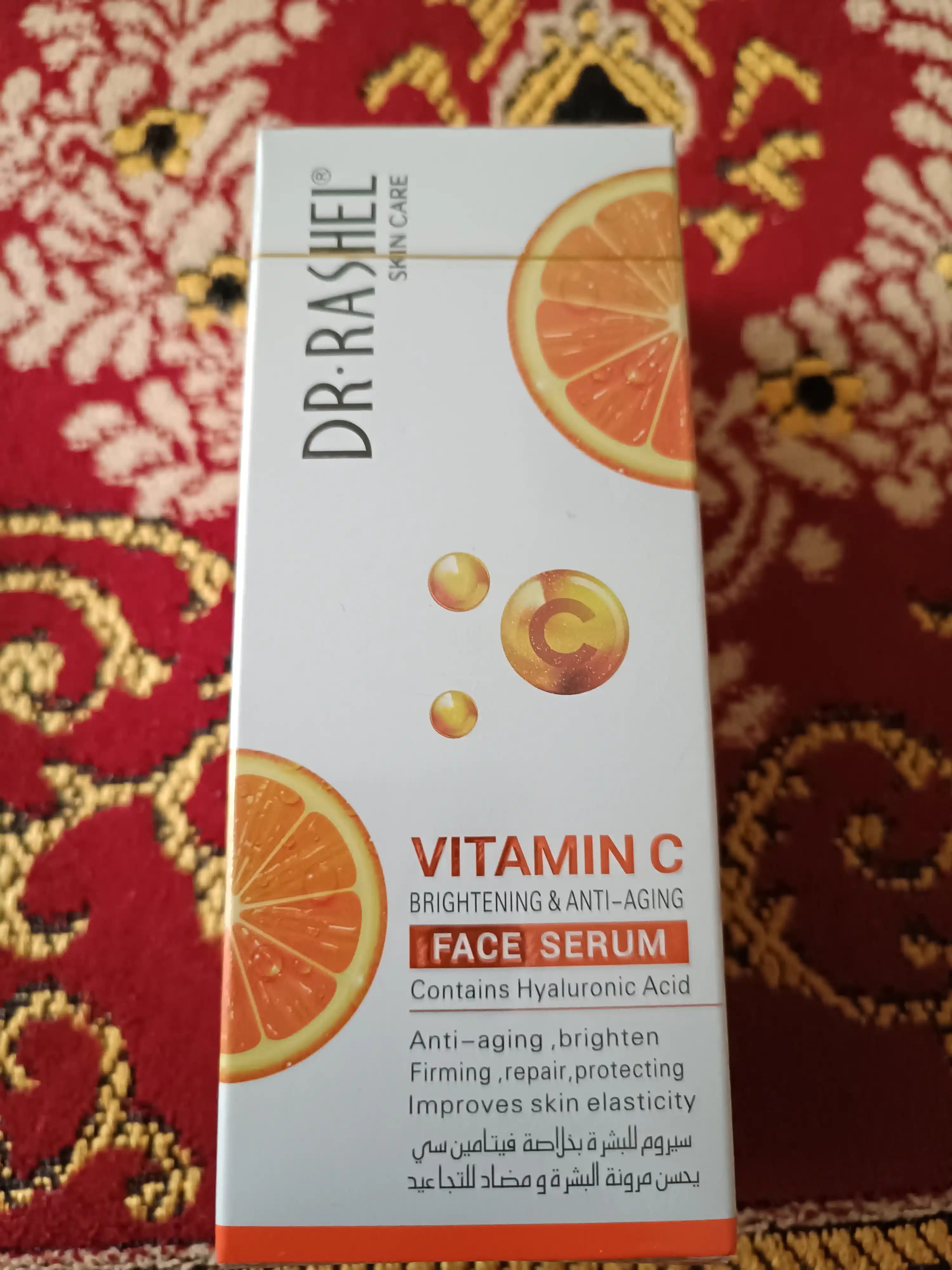 Teng rang yuz terisi uchun C vitaminli Dr. Rashel yorug‘lashtiruvchi serumi, 50 ml
