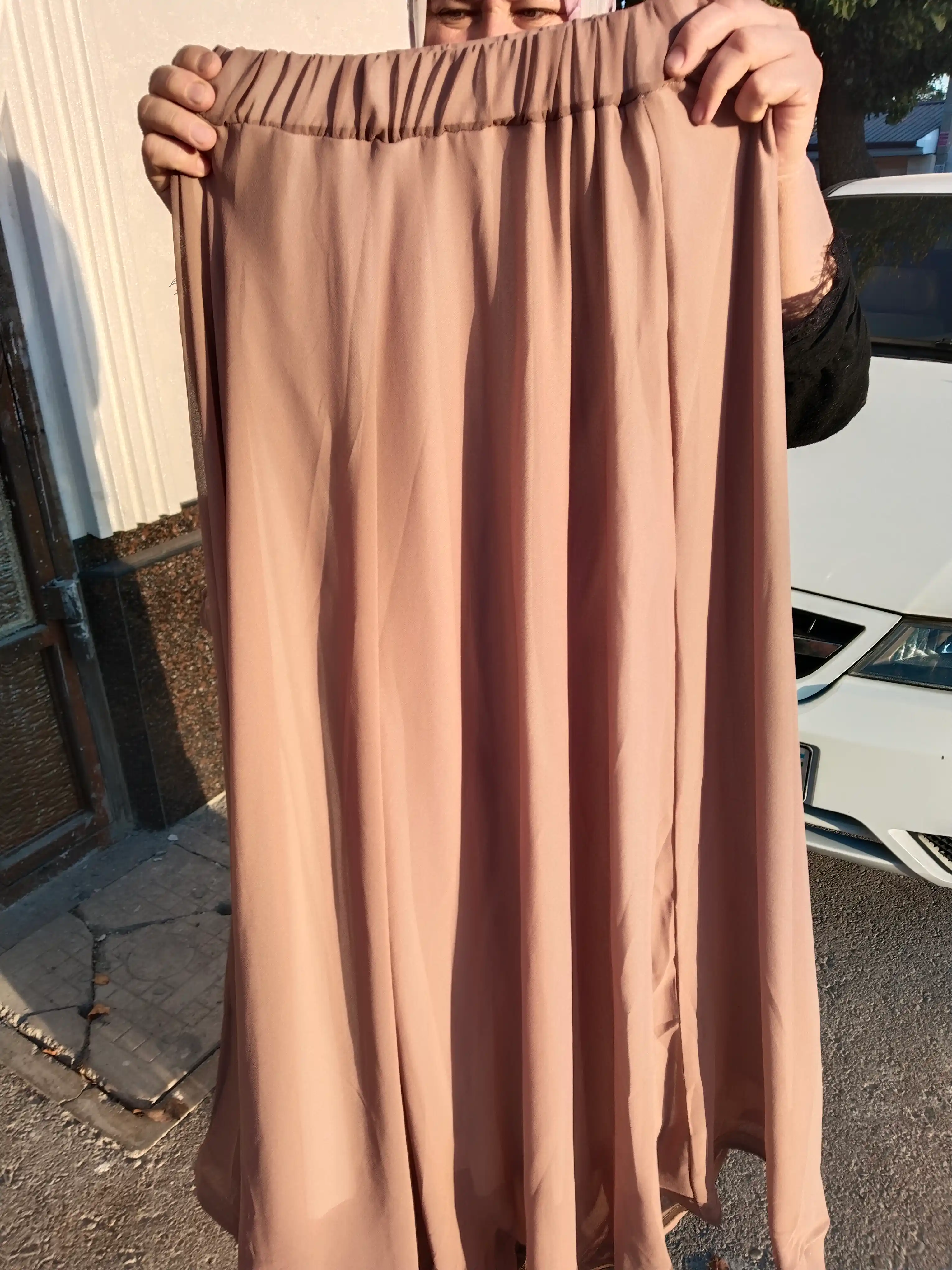 Ayollar uchun ikkilik to‘plam - bluza va yubka