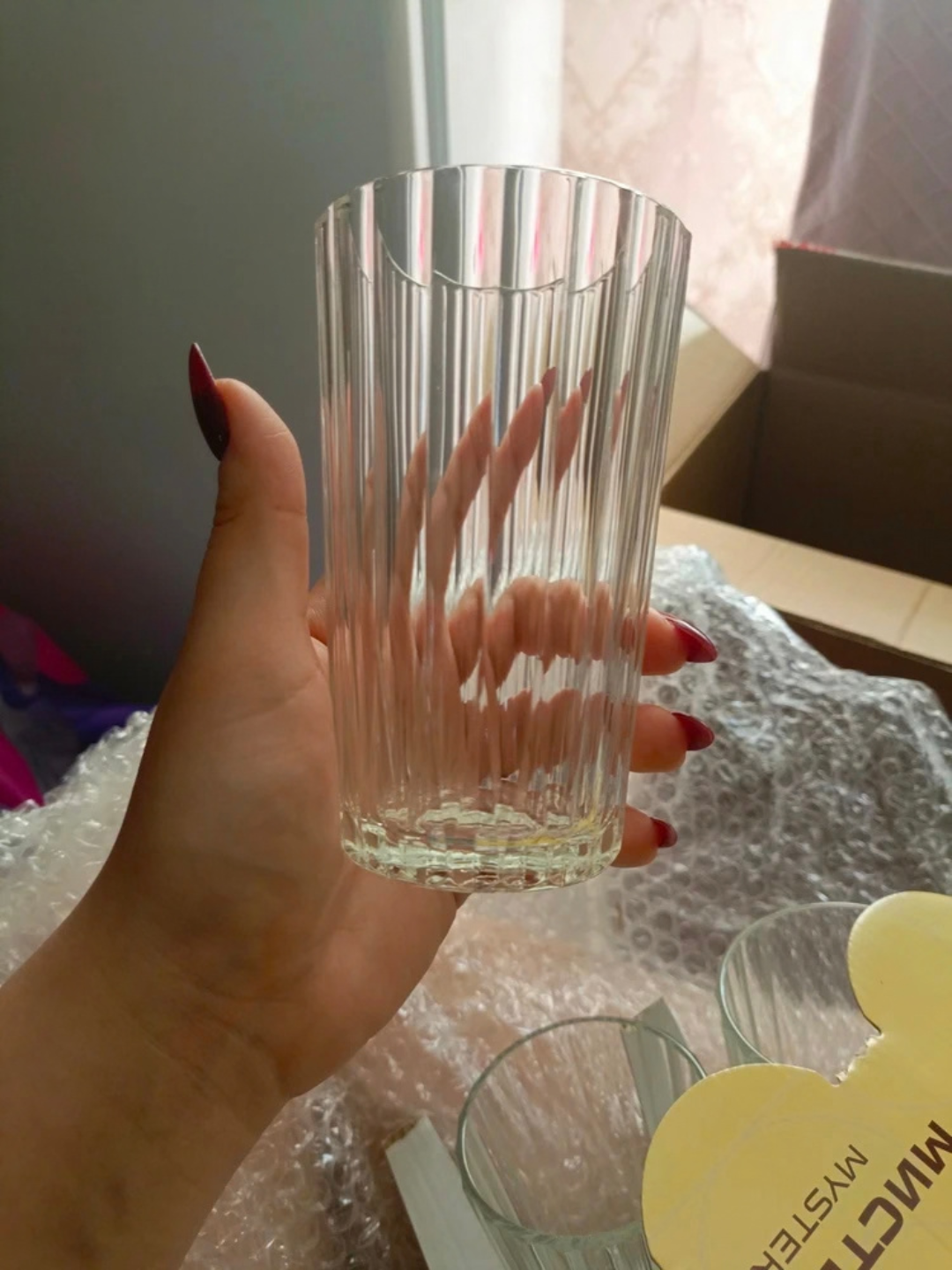 Suv, sharbat va ichimliklar uchun 280 ml hajmli naqshli shisha stakanlar, oshxona uchun 6 ta to‘plam