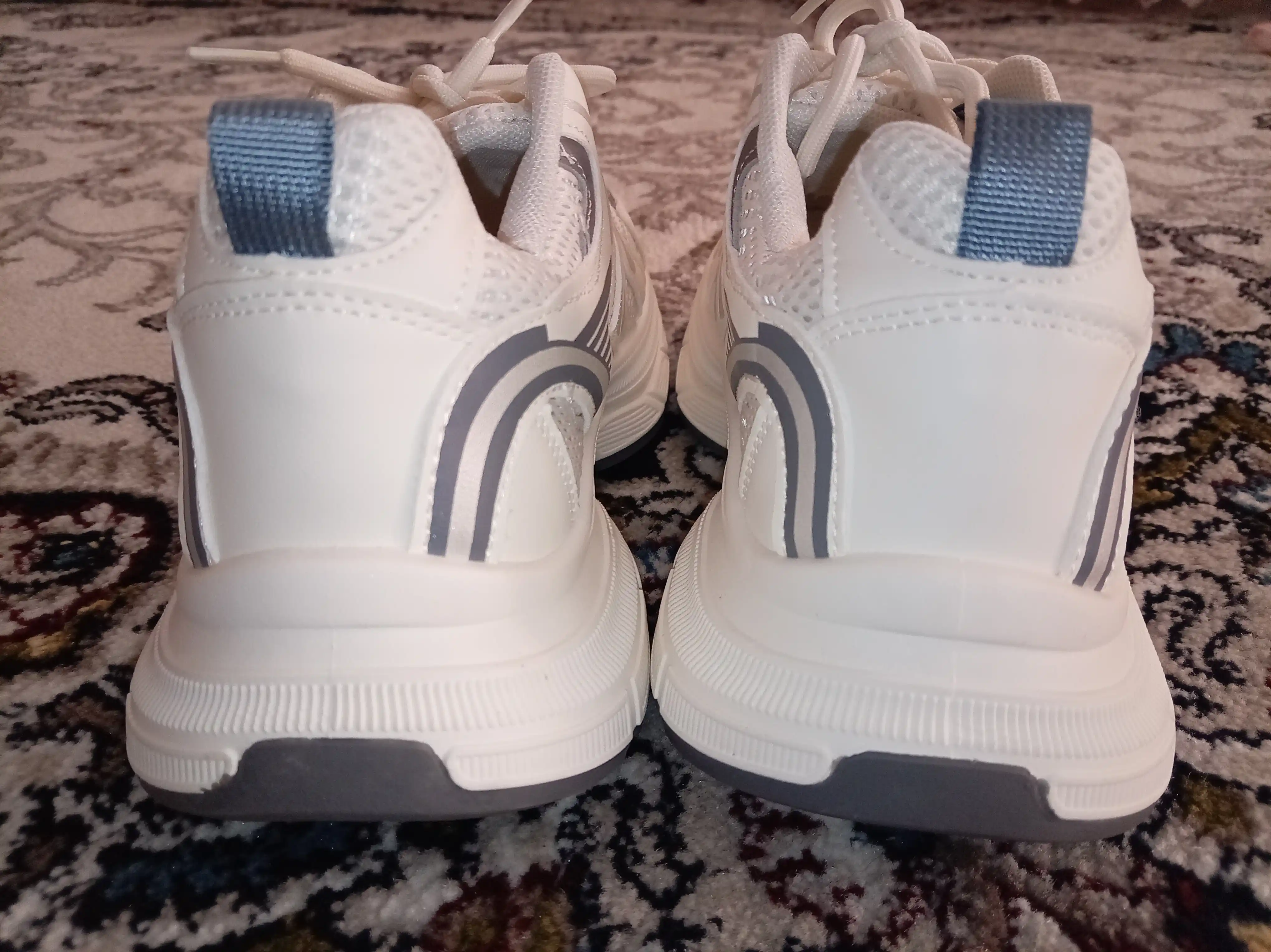 Ayollar uchun kuzgi krossovkalar, new balance uslubida krasofka o‘lchamlari 35-41