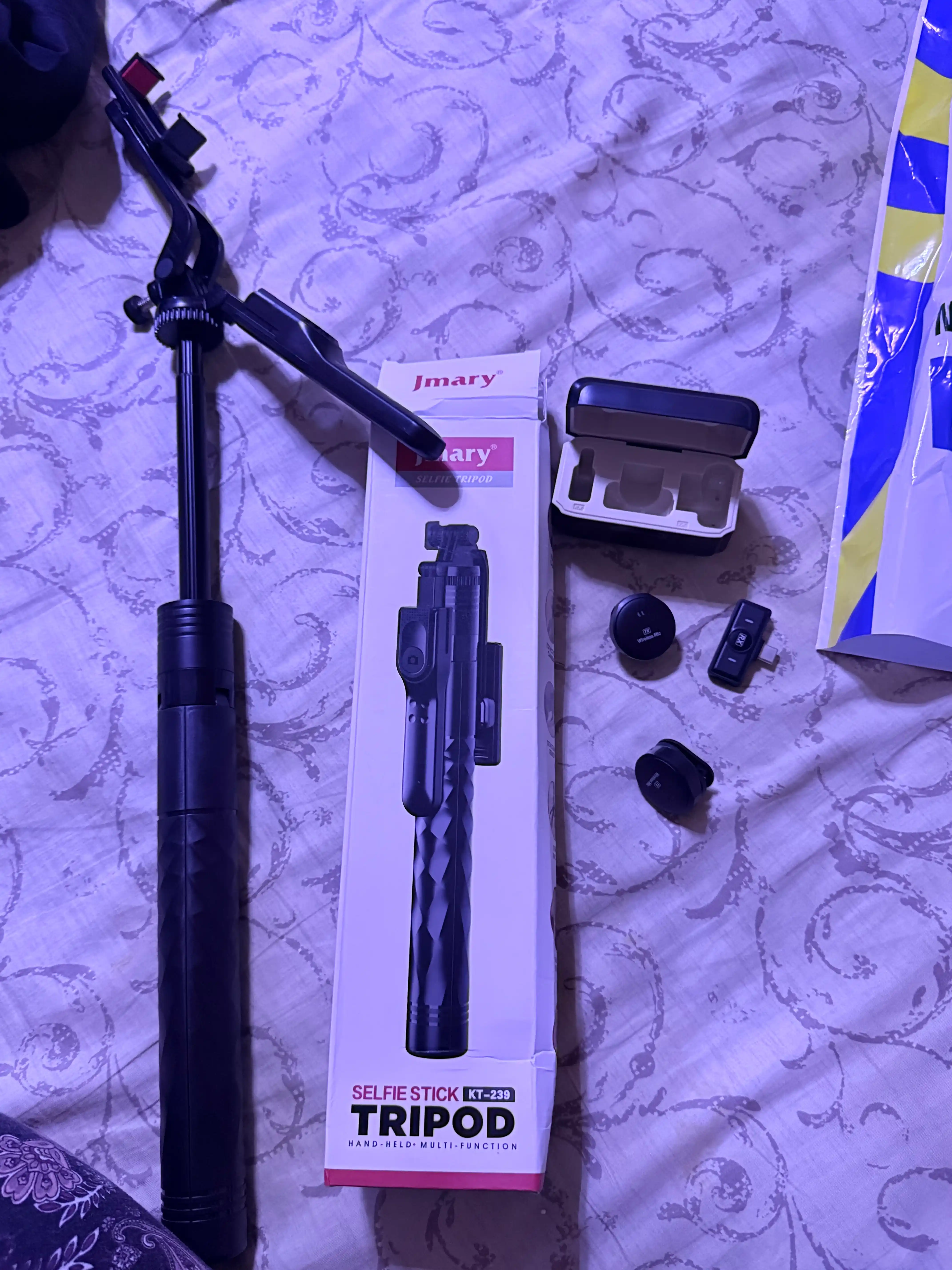 Селфи палка штатив Jmary KT-239 с Bluetooth пультом трипод для телефона 175 см 