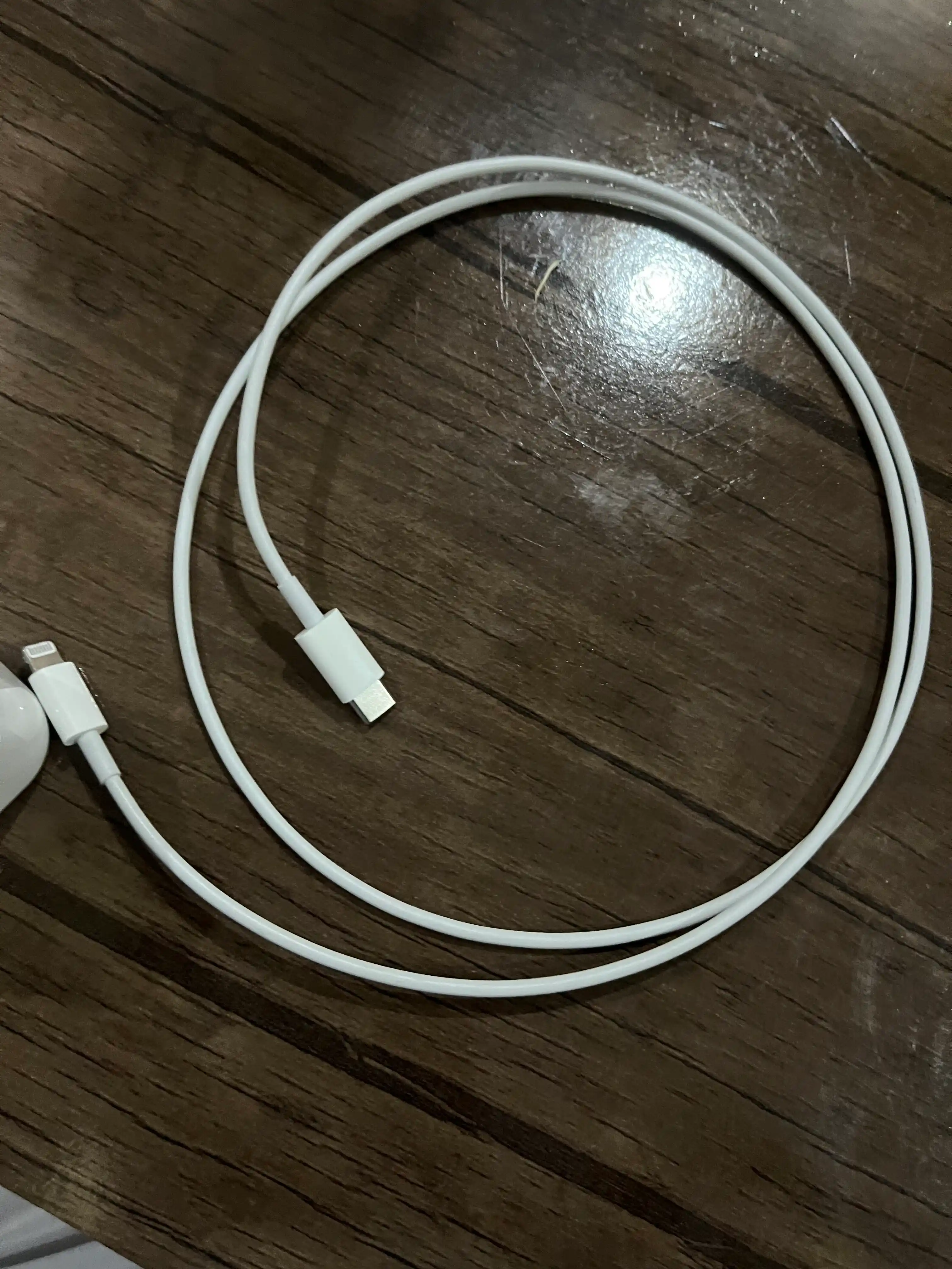 Type-C to Lightning USB кабель 20W – для быстрой зарядки айфон