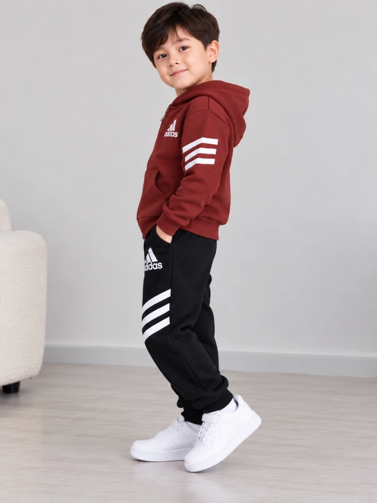O‘g‘il bolalar uchun sport kostyum xudi va shim bordo qora rangda