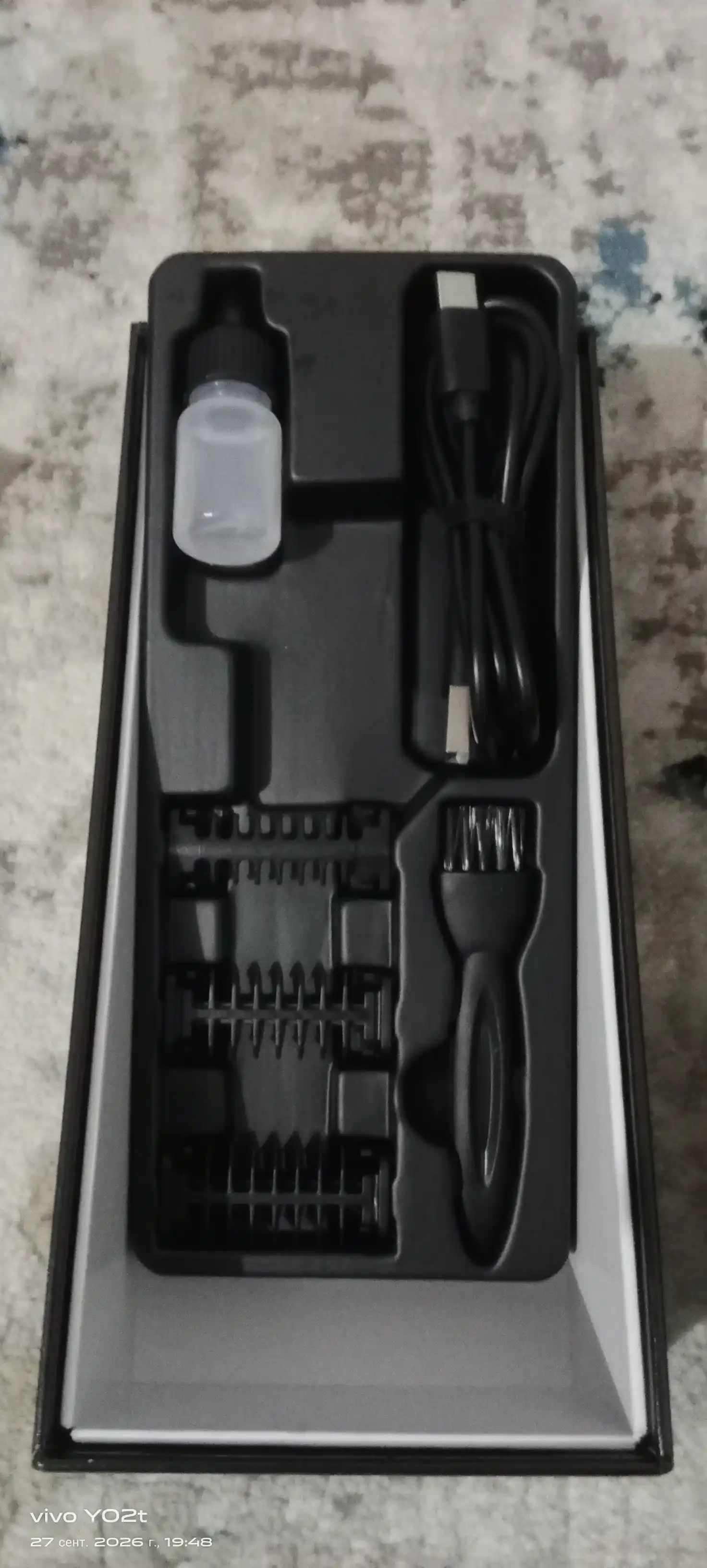 Trimmer HTC One Blade, soqol va tana uchun trimmer va epilator