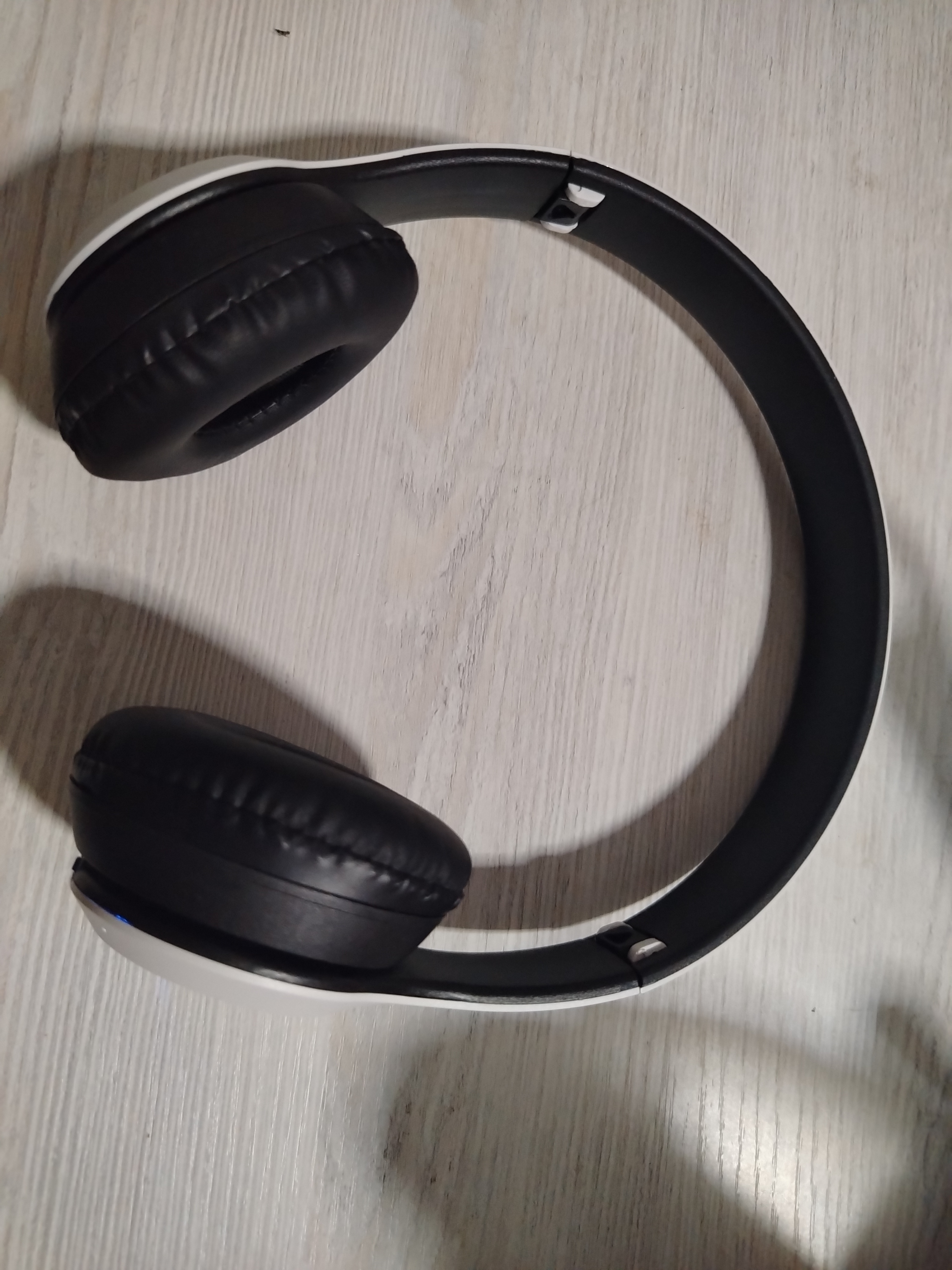 Simsiz quloqchinlar P47, Bluetooth 5.0, yig'iluvchan, mikrofon bilan, shovqinsiz