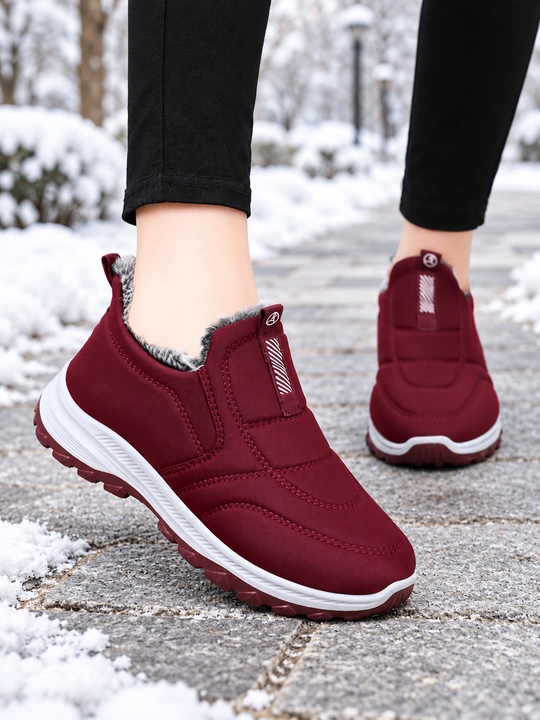Ayollar sliponlari DISHER WarmStep, qishki, issiq, qulay, 1 o’lcham katta oling