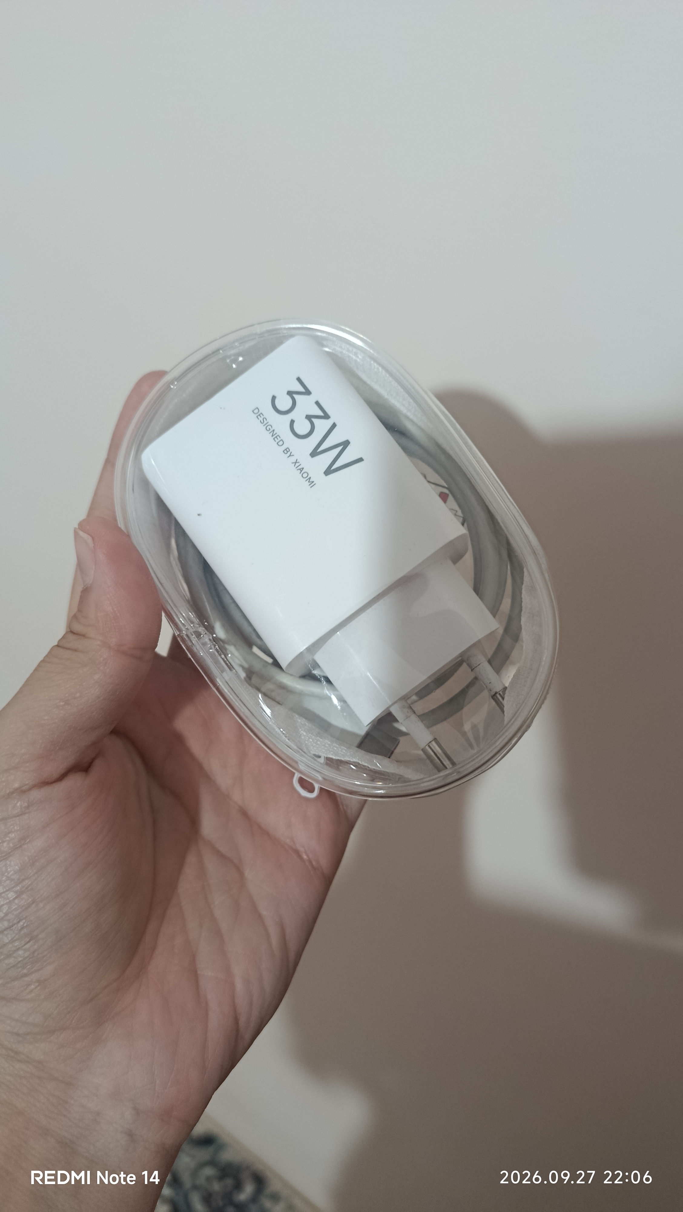 Kabel va zaryadlash qurilmasi uchun organayzer g‘ilof, zaryadlash uchun ixcham g‘ilof
