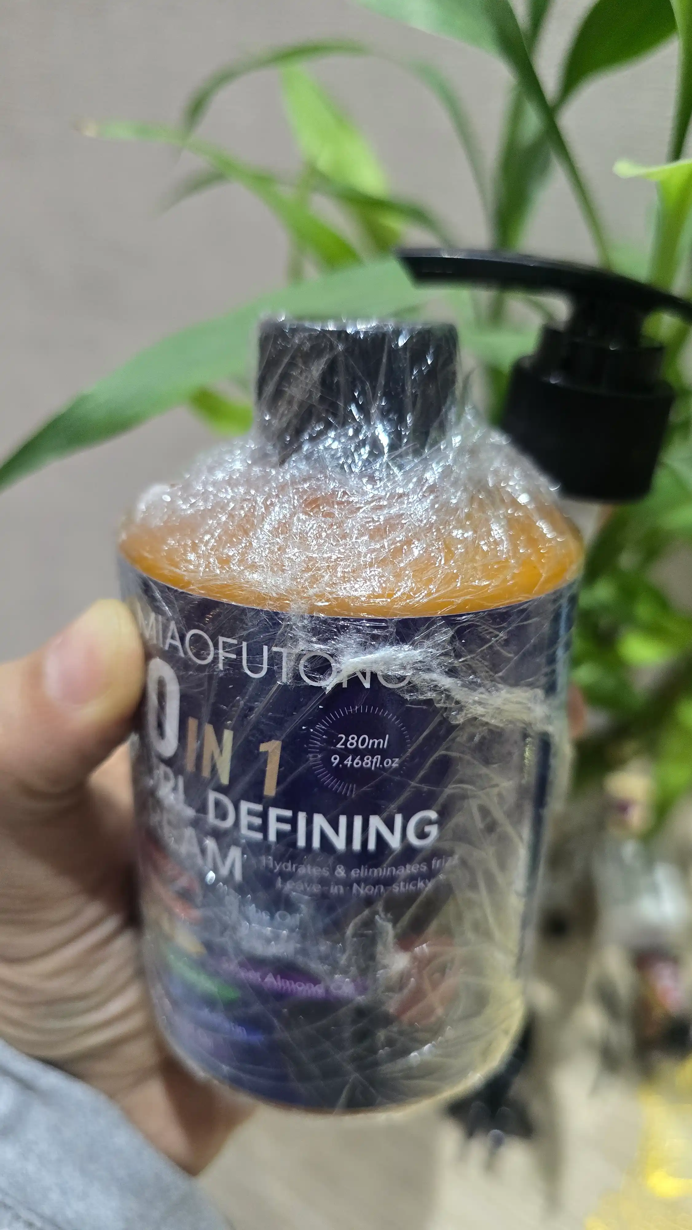 Krem Jingalak soch uchun, namlovchi effect, keratin lik, quruq sochlarga, silliq effect