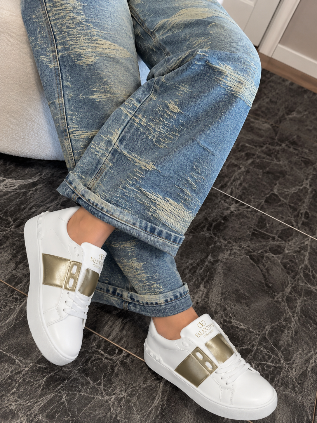 Женские кроссовки Valentino Garavani с коробкой и документами для зимы и весны 36-41 - 
