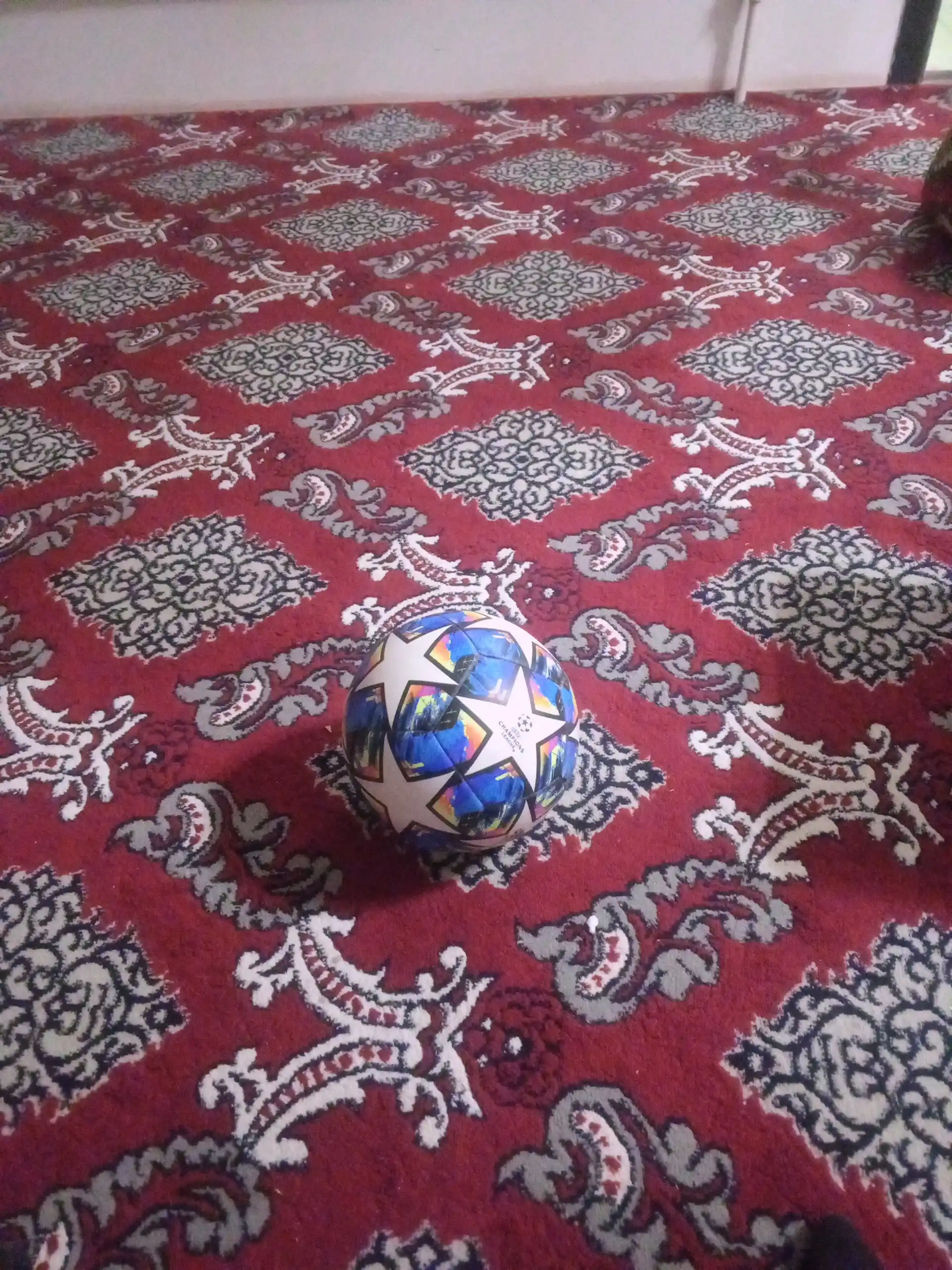 Futbol to‘pi to‘plam bilan (nasos, sumka, to‘r, igna), o‘yin va mashg‘ulotlar uchun