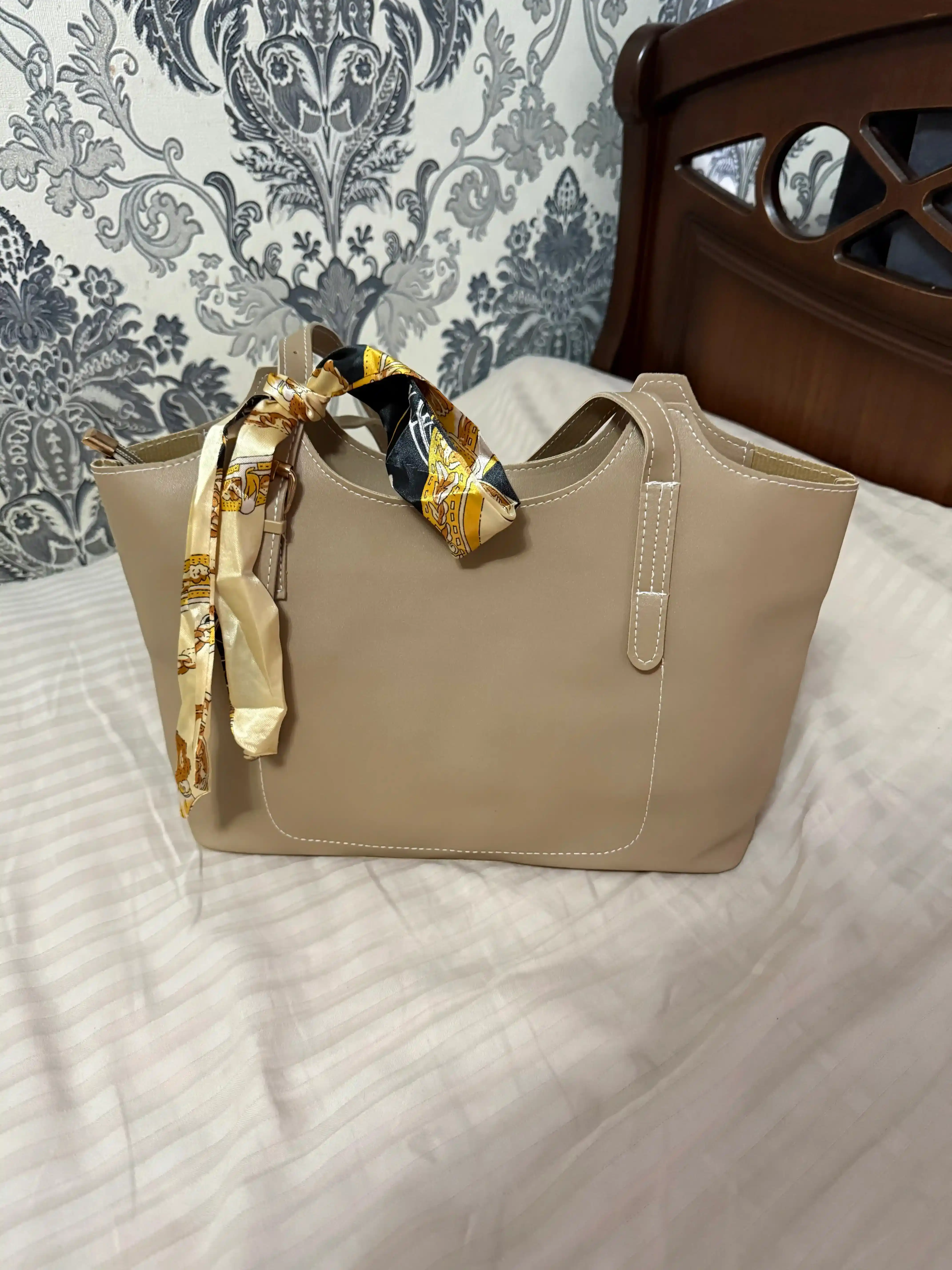 Ayollar shopper sumkasi PU ekoteri, molniyali, ro‘molcha aksessuar bilan