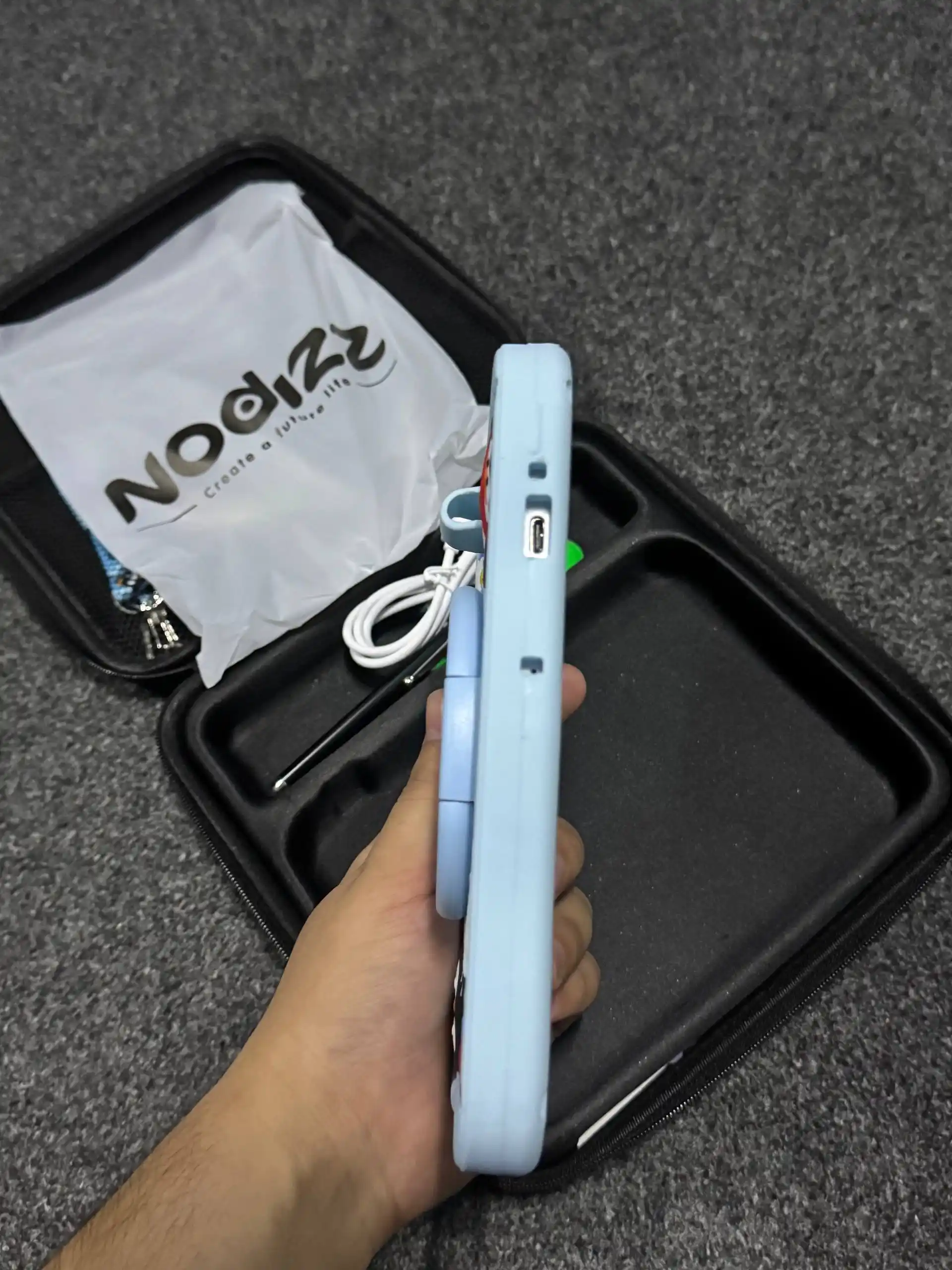 Bolalar planshet kompyuteri — xotira 128 Gb, Android 15 Pad712, C1000 CHico