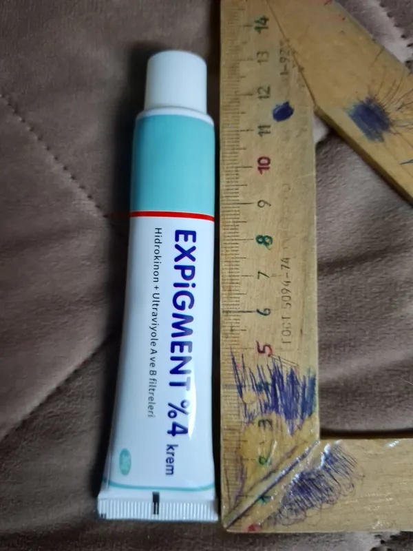 Expigment — отбеливающий крем/мазь (4%) от пигментации и веснушек, 20 г