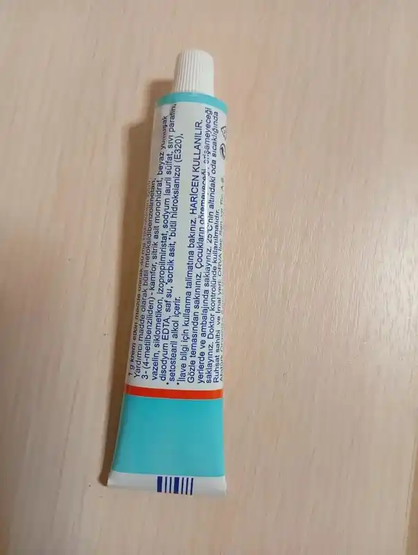 Ex Pigment 4% крем для лица: уменьшает пигментацию, осветляет участки и улучшает тон