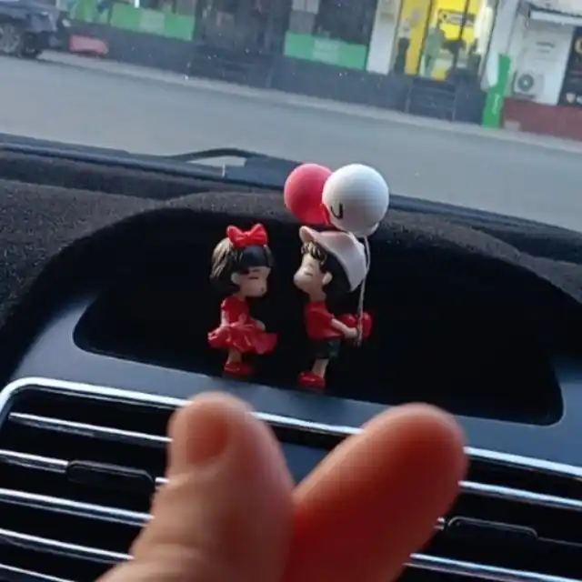 Красивые декоративные фигурки для автомобиля, Романтик и Anime Deadpool и Tom and Jerri