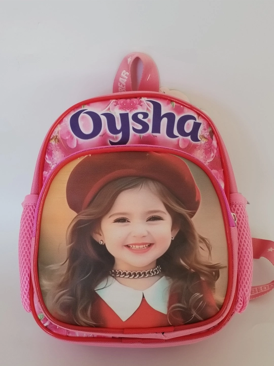Ism bilan qizlar uchun bolalar ryukzagi, 2–5 yosh, yorqin ryukzak, bog‘cha uchun
