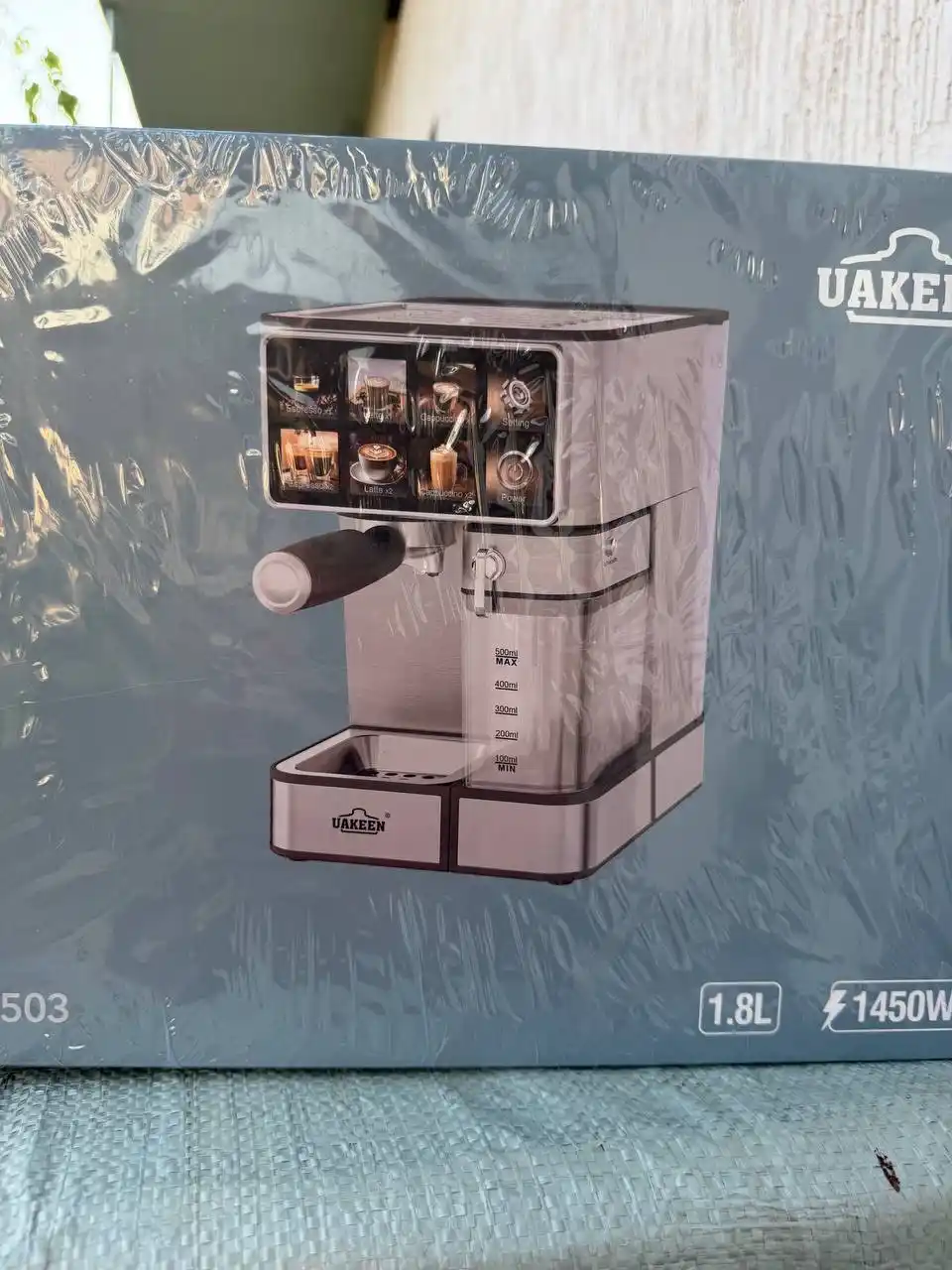 Uakeen ZL-1503 avtomatik kapuchinatorli qahva mashinasi, bosimi 20 bar, quvvati 1450 vatt
