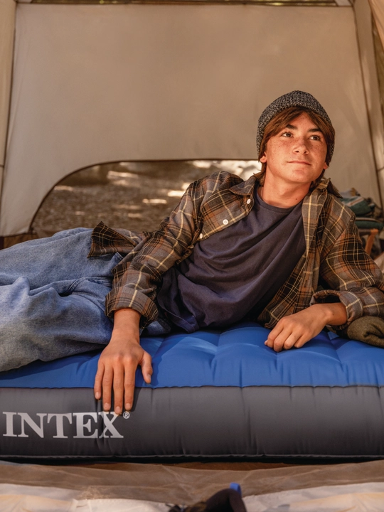 Intex 64011 Puflama matras 99x191x22sm «Truaire Outdoor Camping», USB 5V nasosi bilan