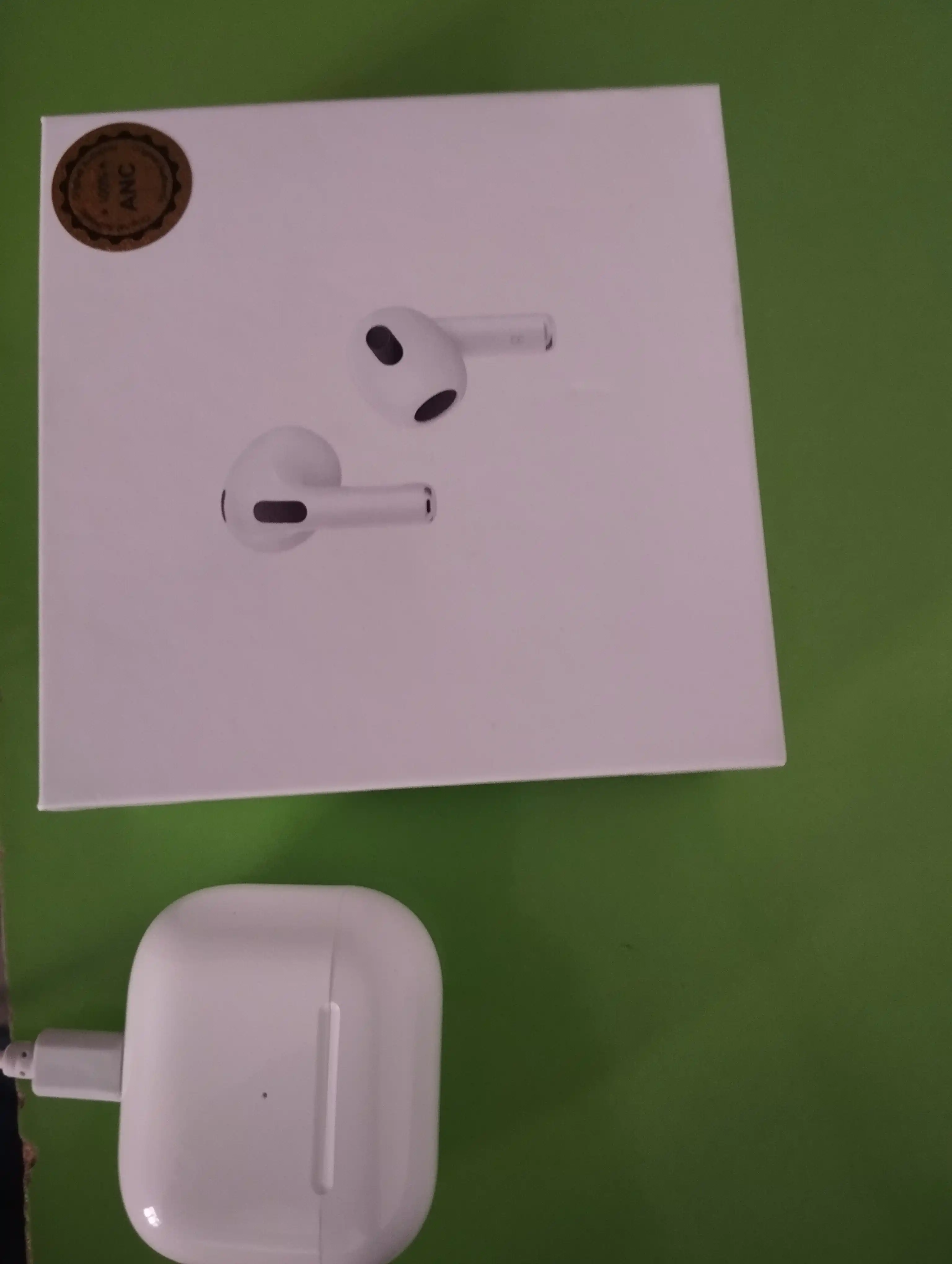 Pods 3 Bluetooth quloqchinlari, ANC simsiz quloqchinlar