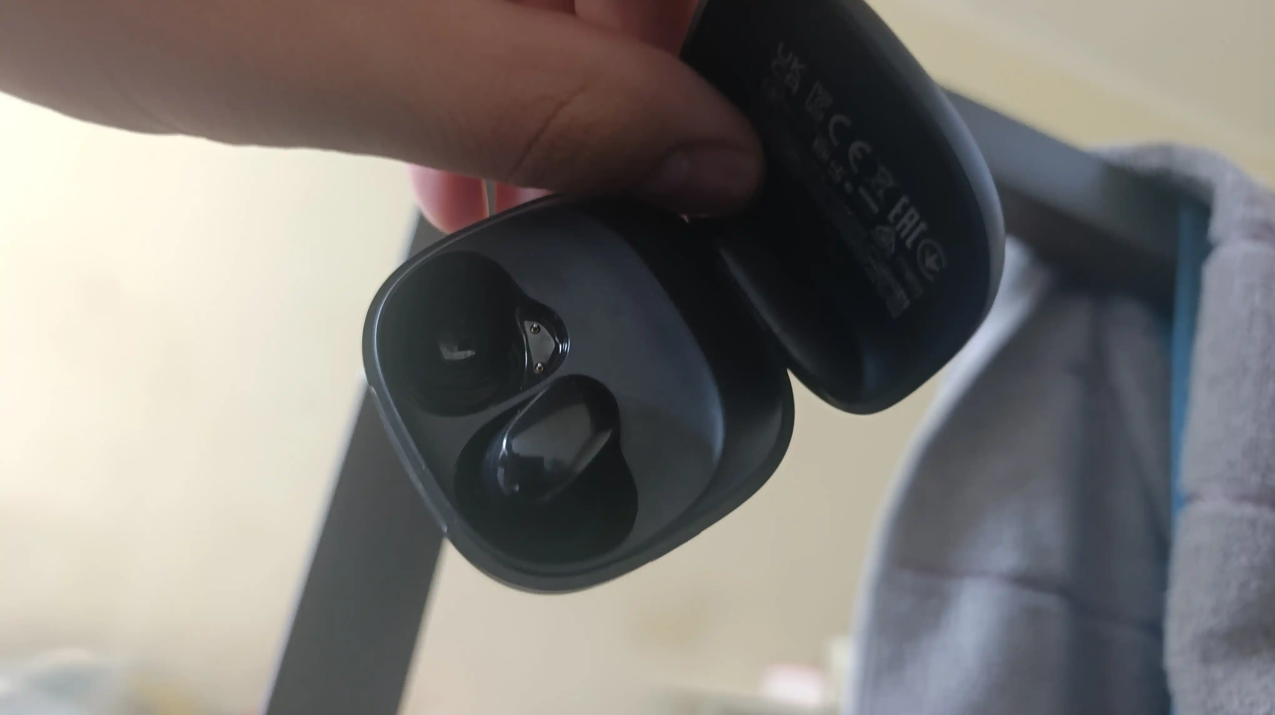 Redmi buds 6 play simsiz quloqchinlari, 36 soatgacha musiqa tinglash