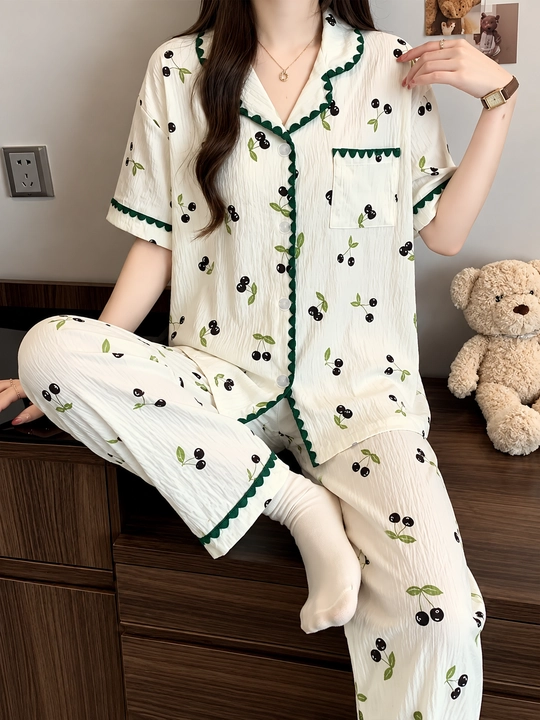 Ayollar pijamasi, ishton bilan