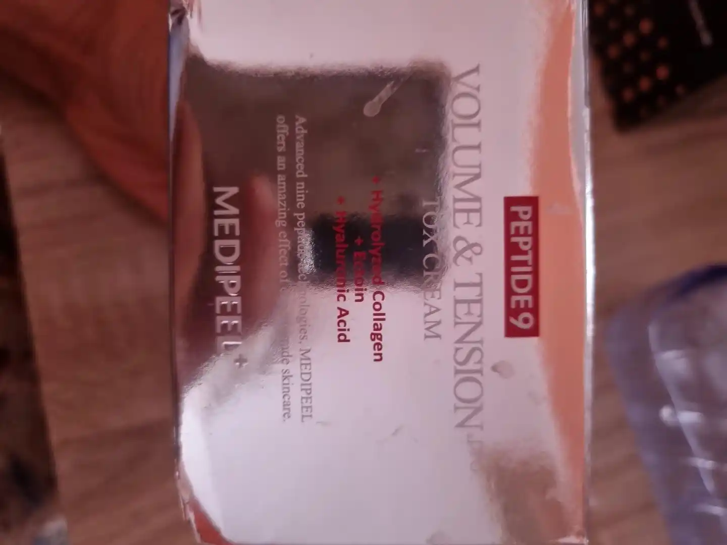 Medipeel Peptide 9 Volume & Tension Tox Cream Pro - ajin uchun peptidli krem
