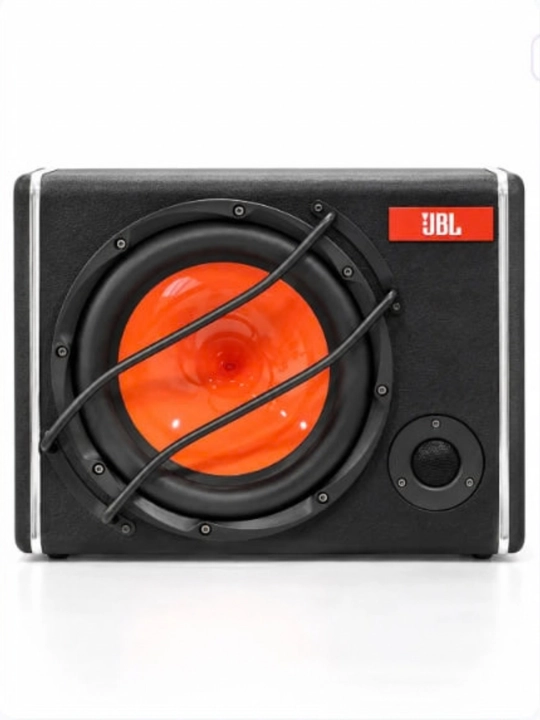 Avtomobil sabvuferi, JBL 10 dyumli, 4800W pishalka va o'rnatilgan ovoz kuchaytirgich bilan