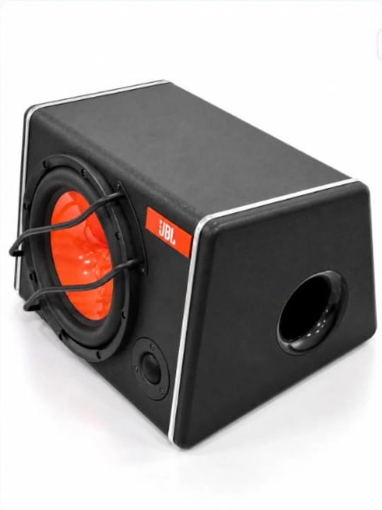 Avtomobil sabvuferi, JBL 10 dyumli, 4800W pishalka va o'rnatilgan ovoz kuchaytirgich bilan