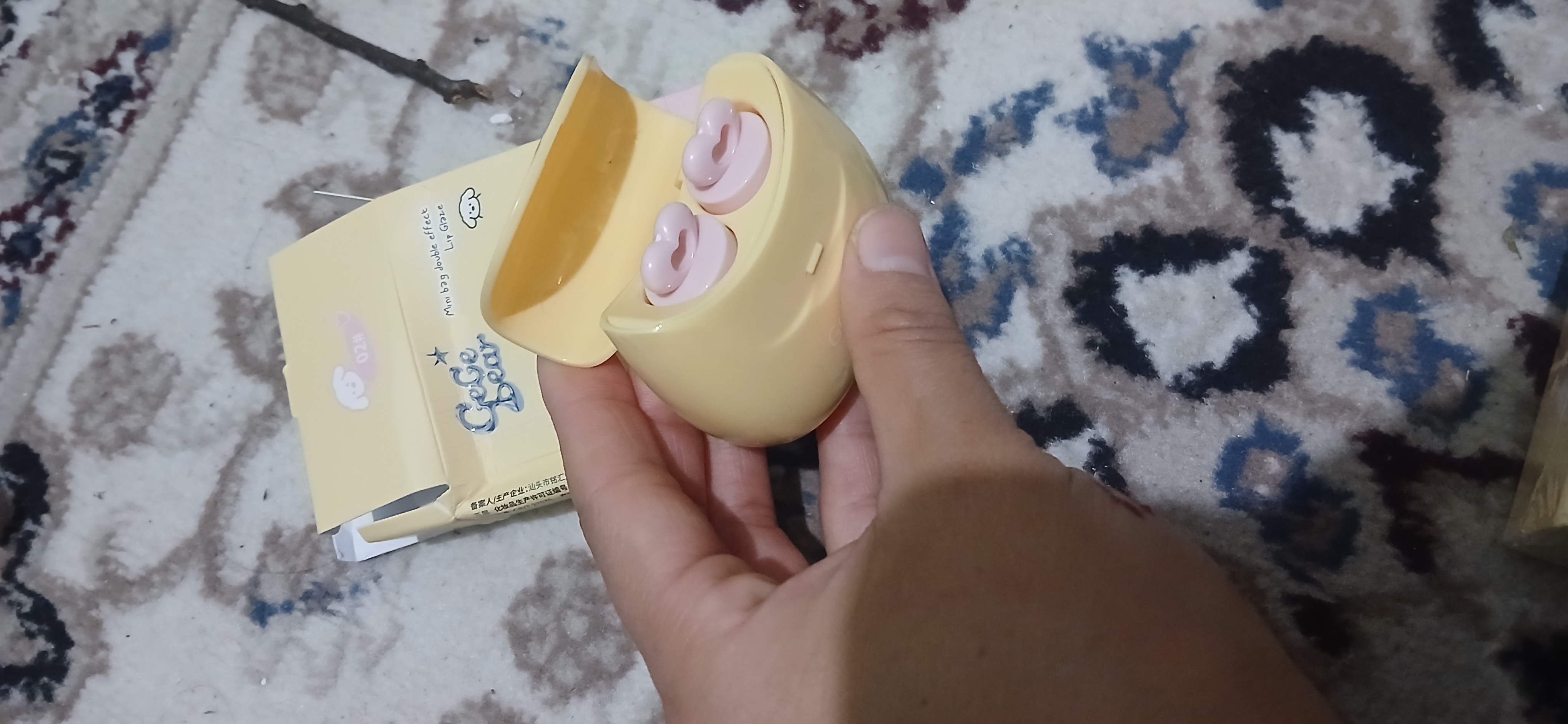 Pamada, lab bo‘yog‘i, mat, blesk, AirPods pomada, tint, brelok pomada, yurakchali pamada