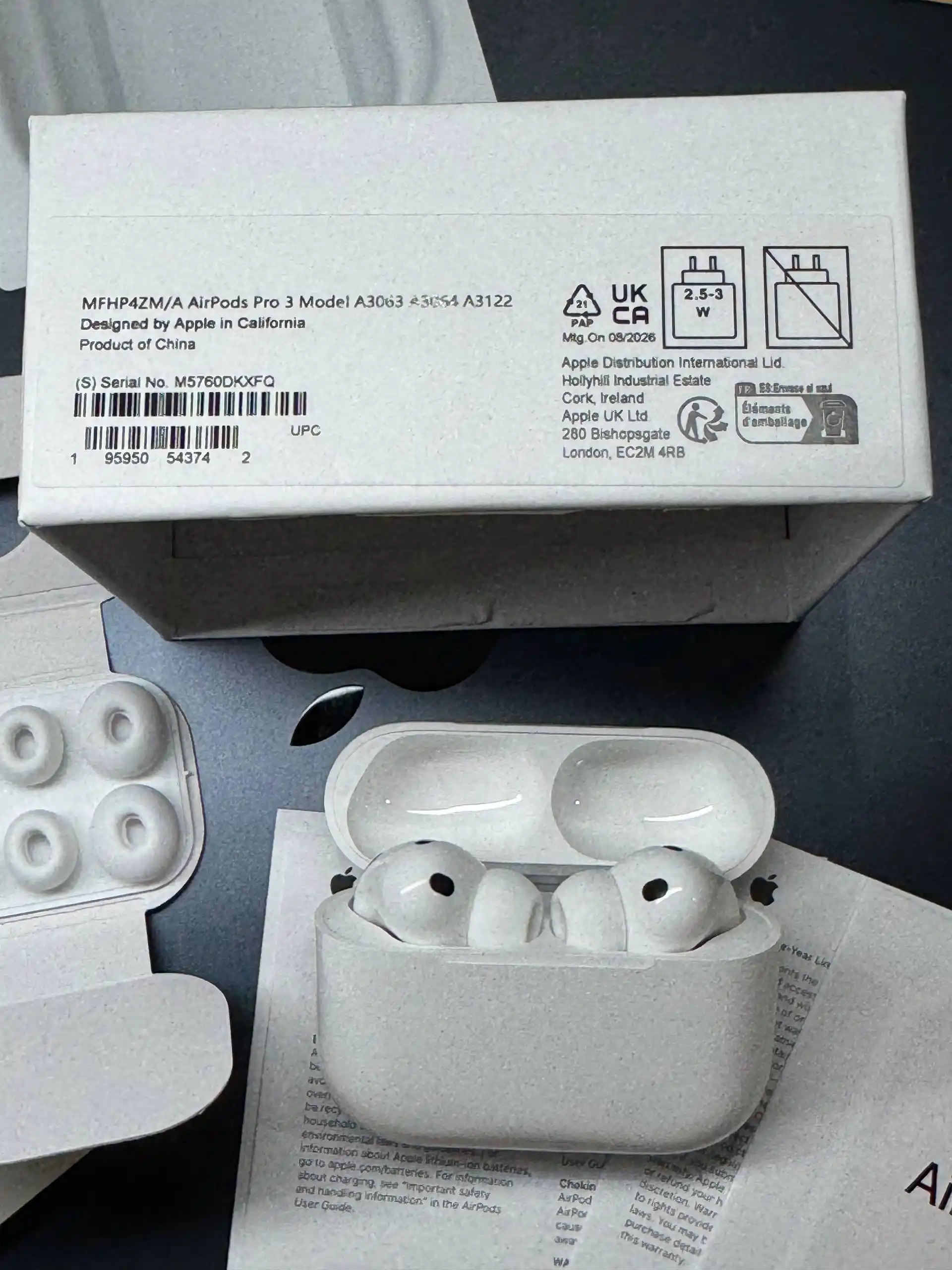 Simsiz quloqchinlar Pods Pro 3, iPhone va Android uchun naushnik sensorli (+bonus sovg'a)