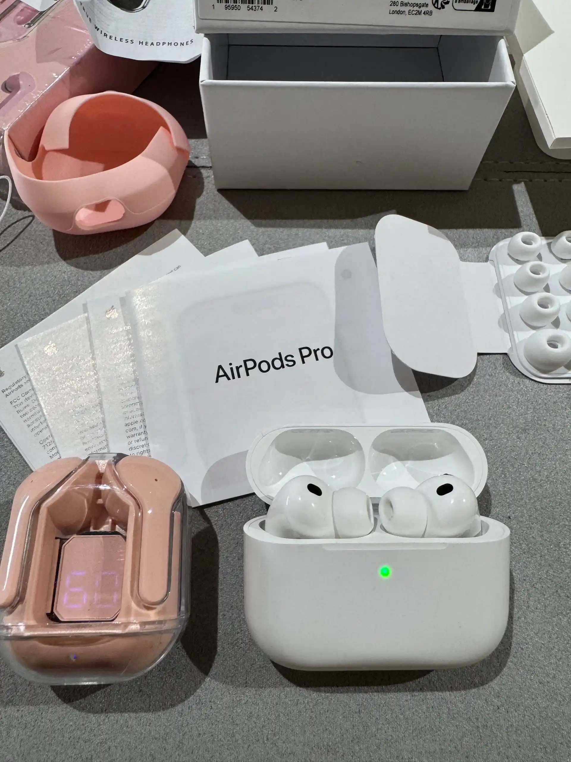 Simsiz quloqchinlar Pods Pro 3 ANC Premium, iPhone va Android uchun naushnik (+1ta sovg‘a)