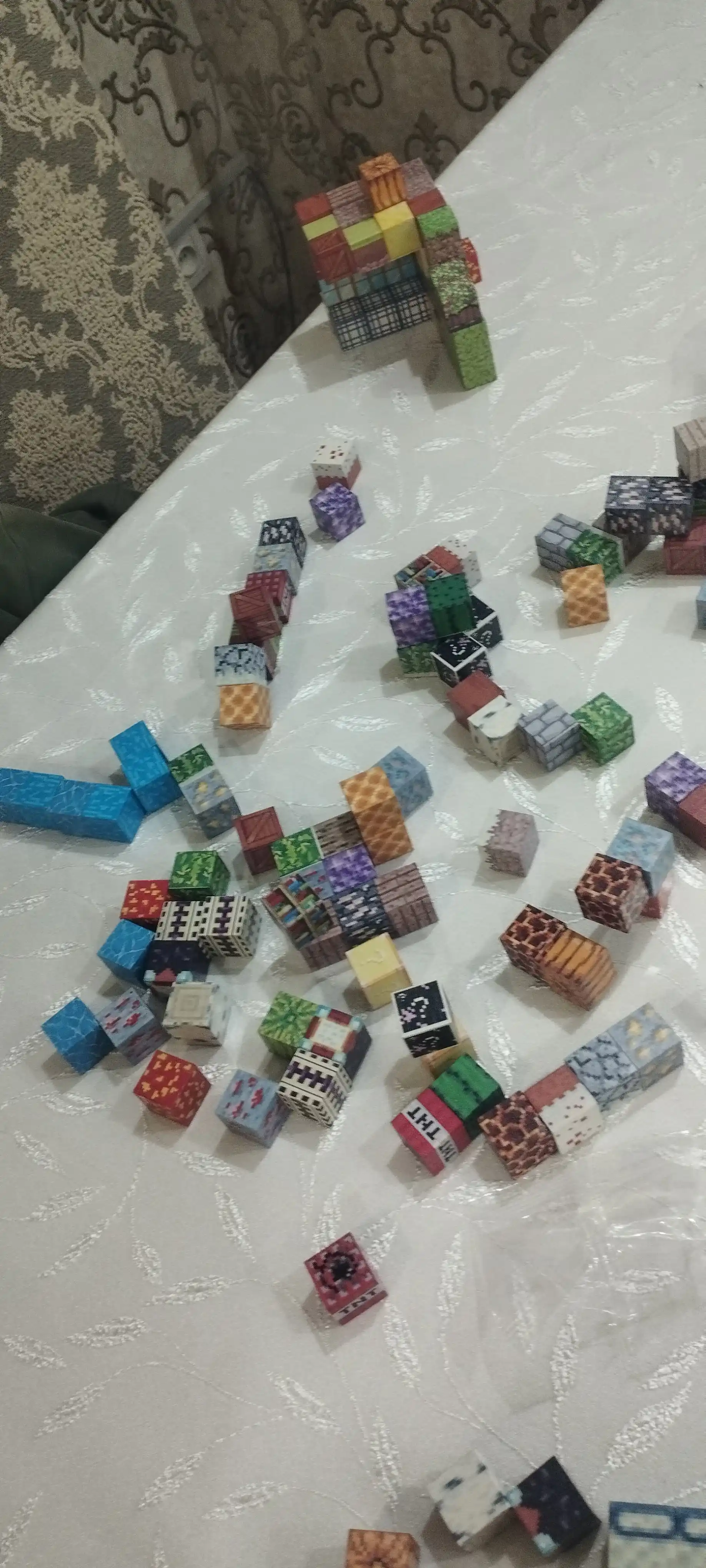 Minecraft My World magnit konstruktori, bolalar uchun rivojlantiruvchi kubiklar