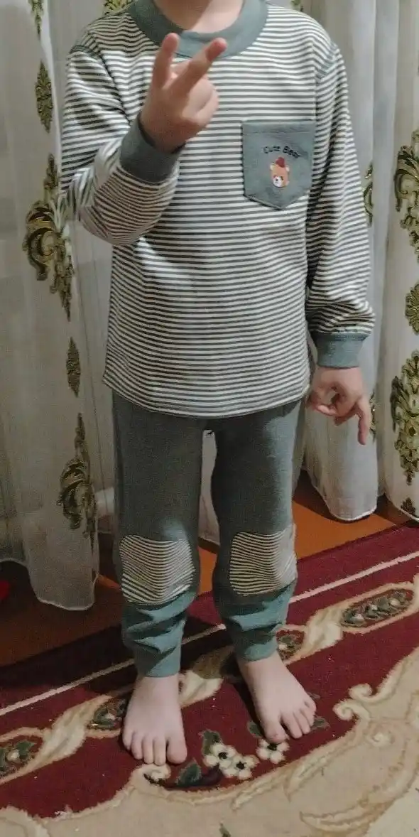 Bolalar pijamasi, yumshoq paxtali uy kiyimi to'plami