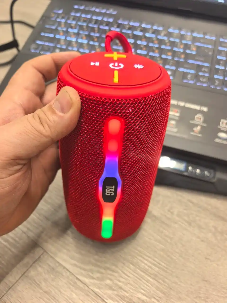 Uy, dam olish, va ofisda foydalanish uchun portativ LED Bluetooth kolonkasi TG-675