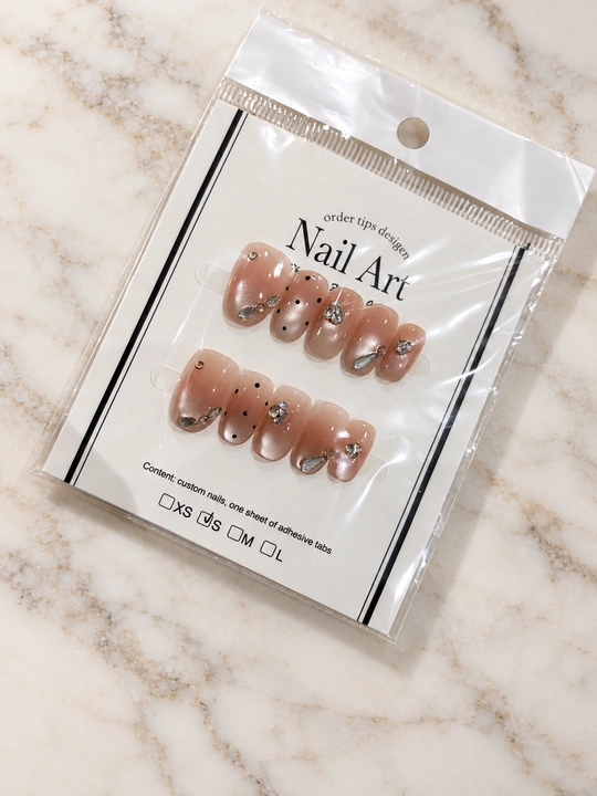Sun’iy tirnoqlar press on nails manikyur dizaynli yopishtiriladigan tirnoq - 