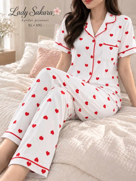 Ayollar uchun pijama to‘plami – yurakli dizayn, uy kiyimi (XL–XXL) - 