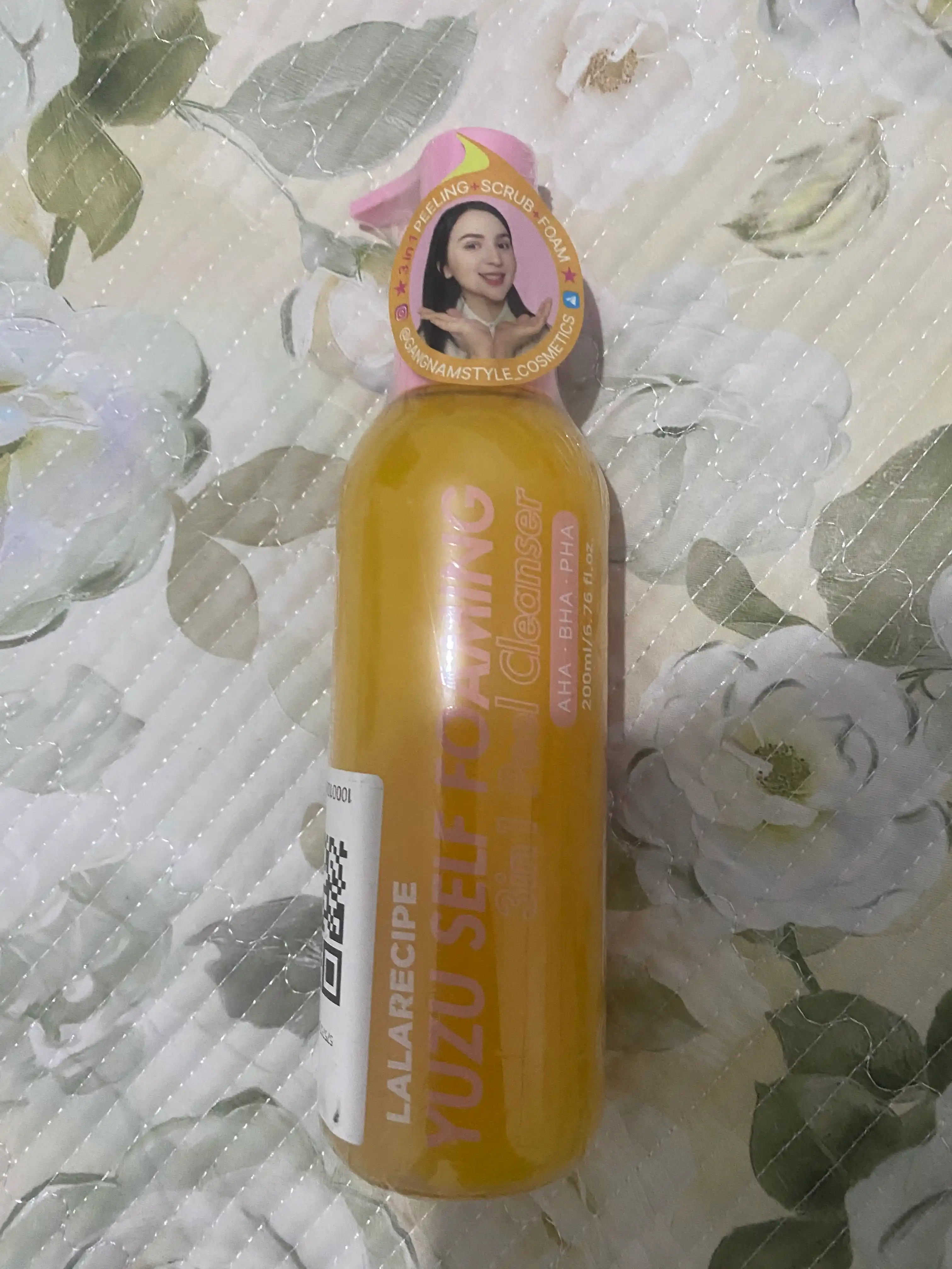 LALARICIPE Yuzu Self Foaming 3‑в‑1 AHA BHA – нежная пенка для очищения лица, 200 мл