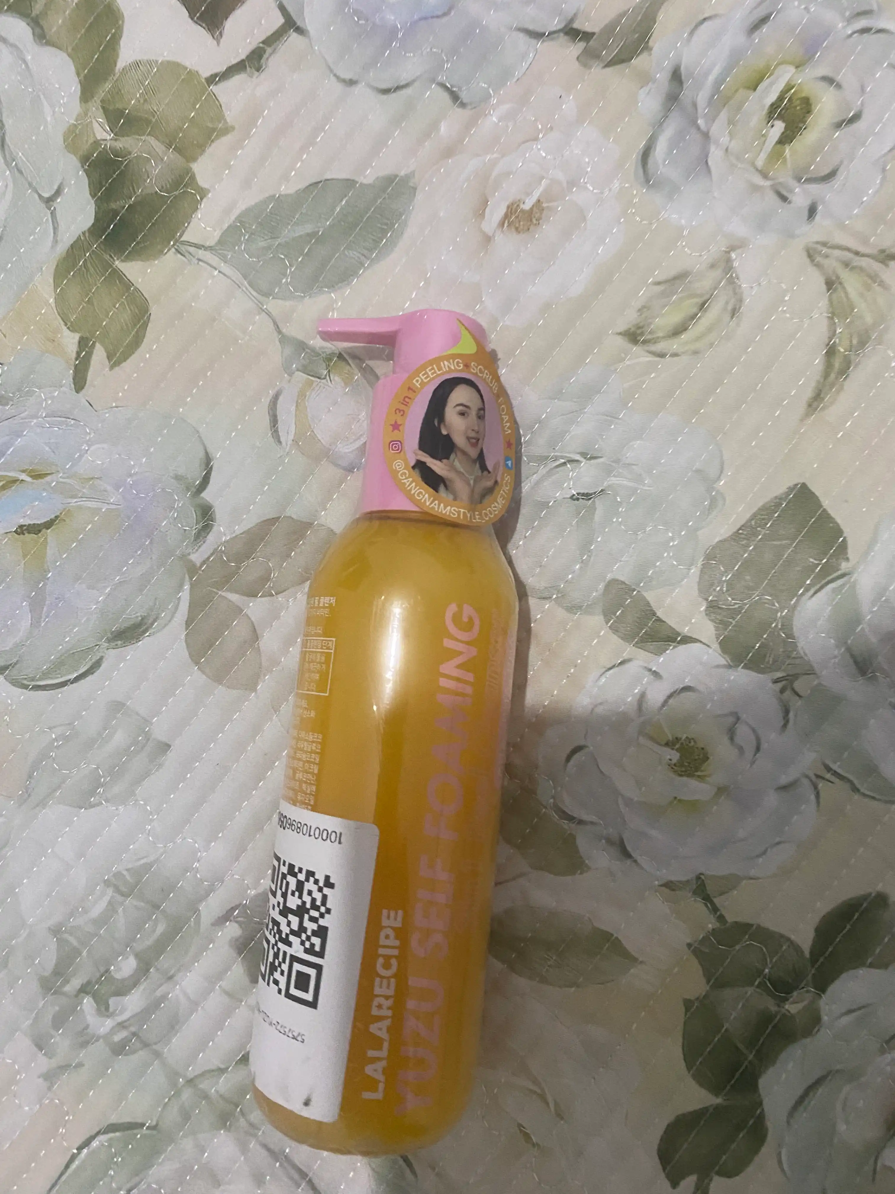 LALARICIPE Yuzu Self Foaming 3‑в‑1 AHA BHA – нежная пенка для очищения лица, 200 мл