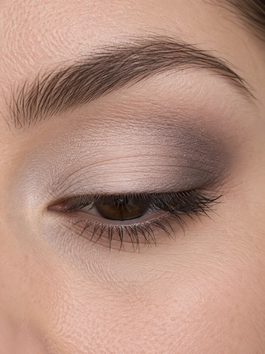 Alvin D’or EYE STUDIO AES-14 ikki rangli ko‘z tenlari, 5 g